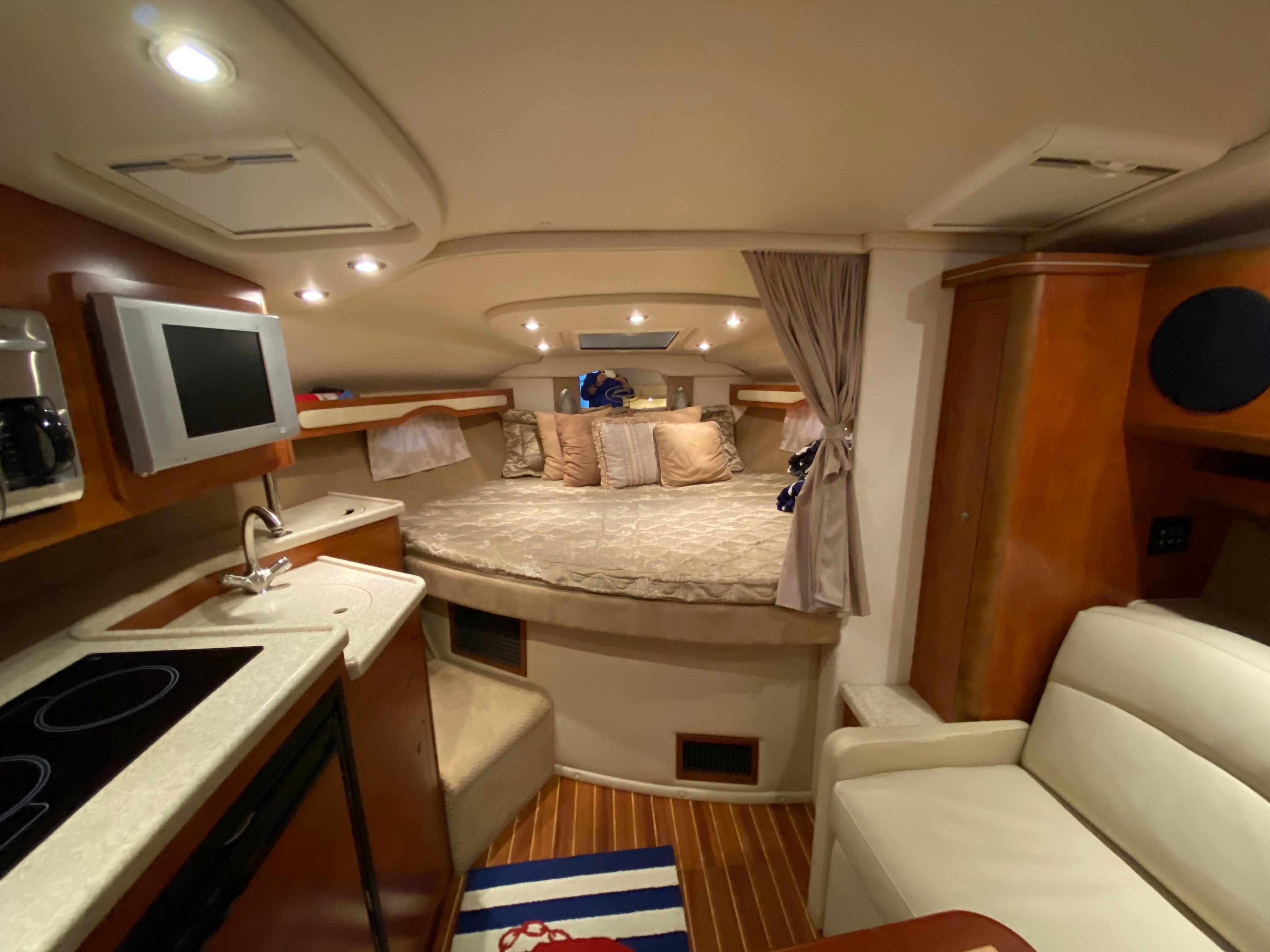 33 Ft Rinker 2008 Rinker 330 Express Cruiser for Sale in Douglas, MI, US | 33 ft ...