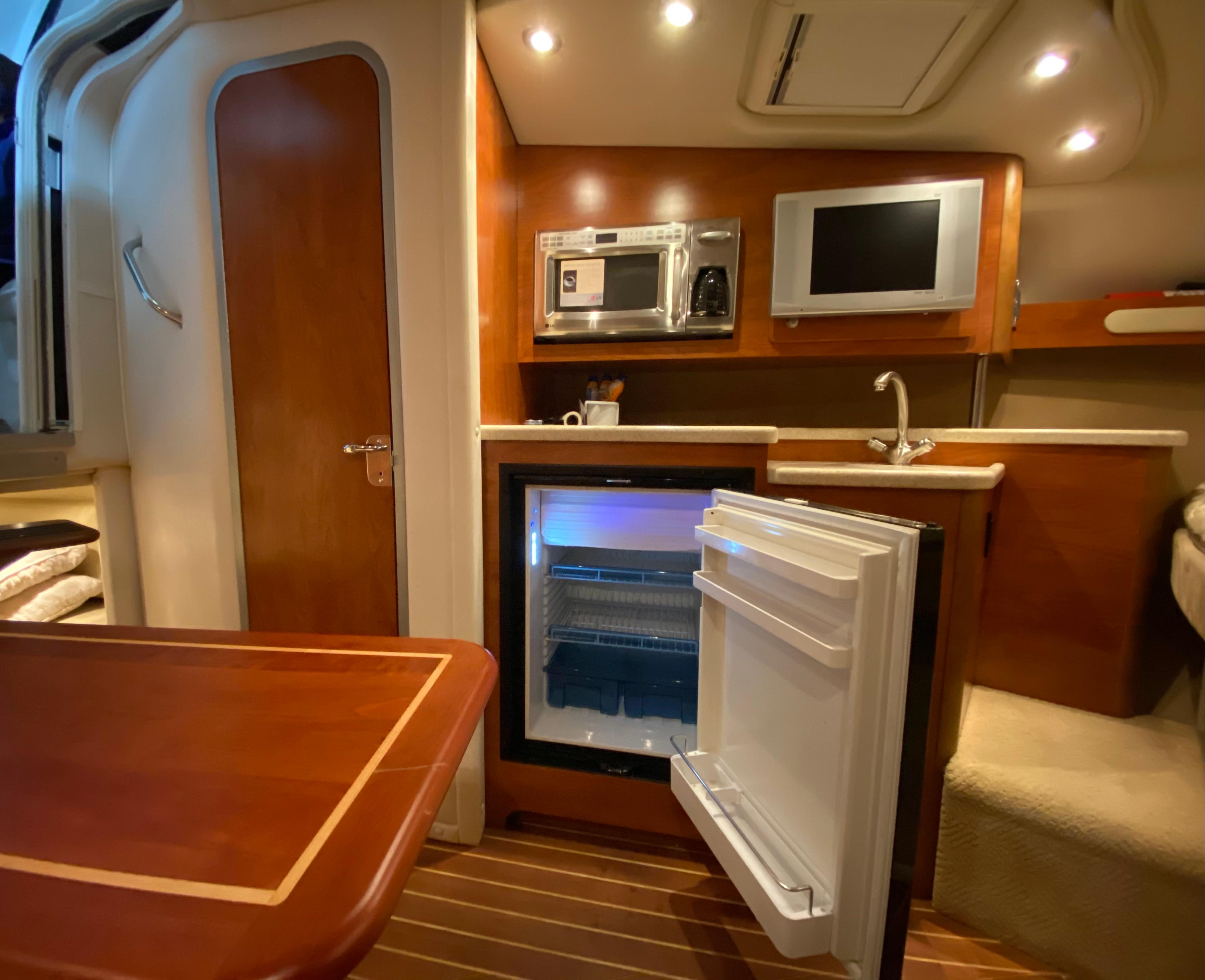 33 Ft Rinker 2008 Rinker 330 Express Cruiser for Sale in Douglas, MI, US | 33 ft ...