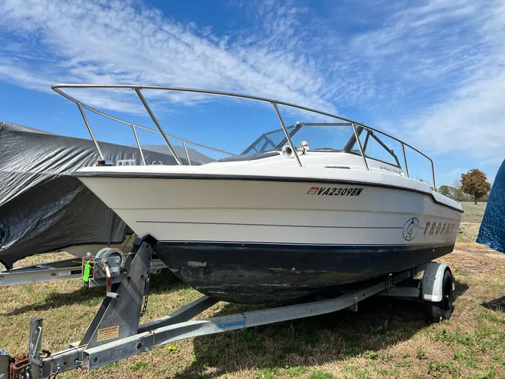1995 Bayliner Trophy 20 yacht for sale in 