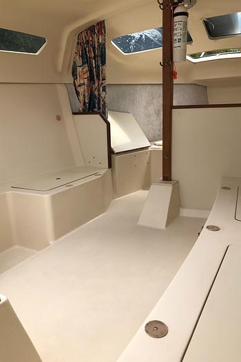 1998 Hunter 240