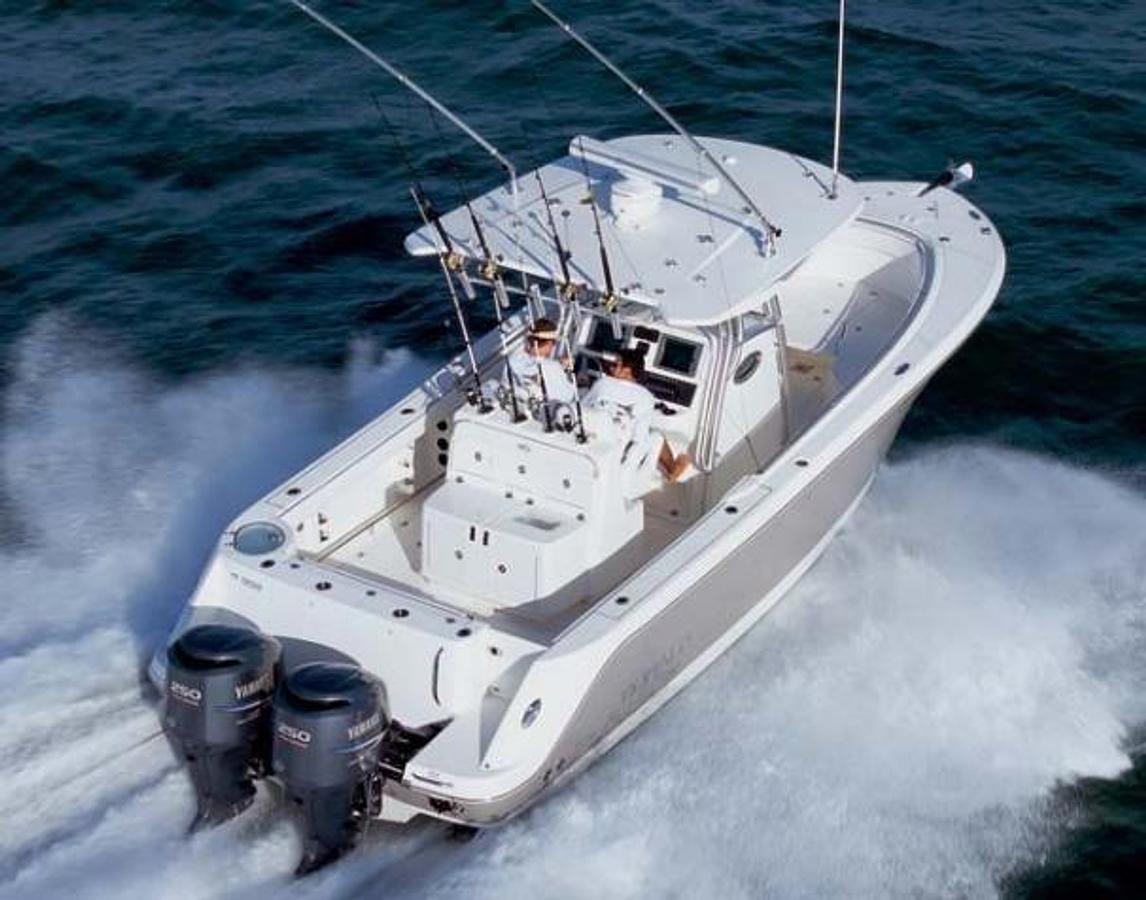 2007 Robalo R300 Center Console