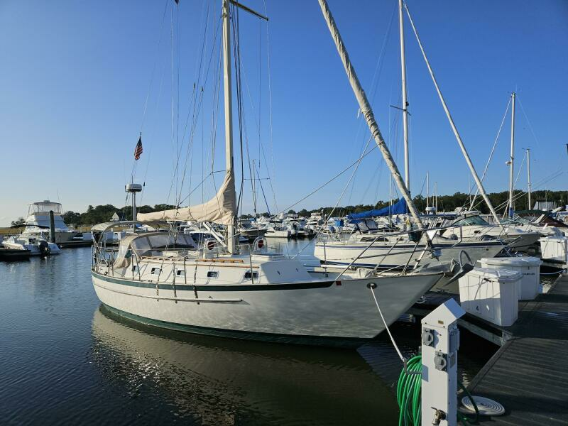 1994 Pacific Seacraft yacht for sale in 