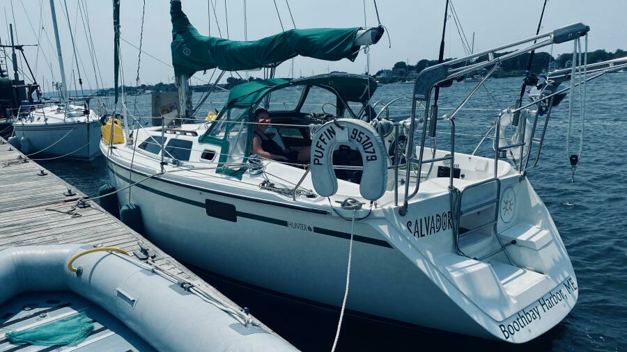 1990 Hunter yacht for sale in 