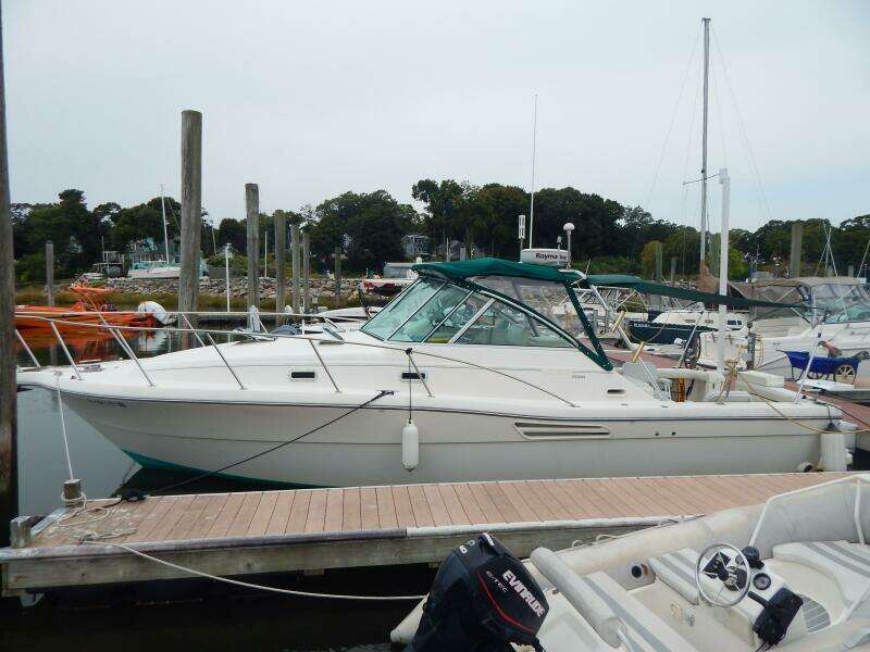 1998 Pursuit 3000 Express yacht for sale in 