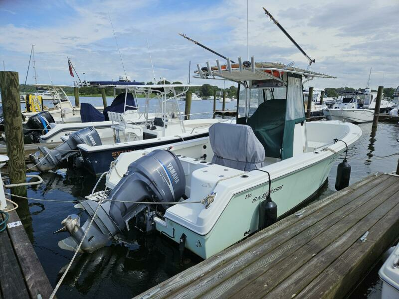 2005 Sailfish yacht for sale in 
