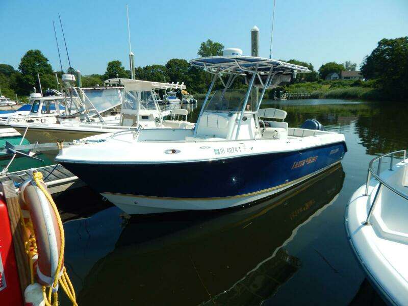 2004 Polar 2300 CC yacht for sale in 
