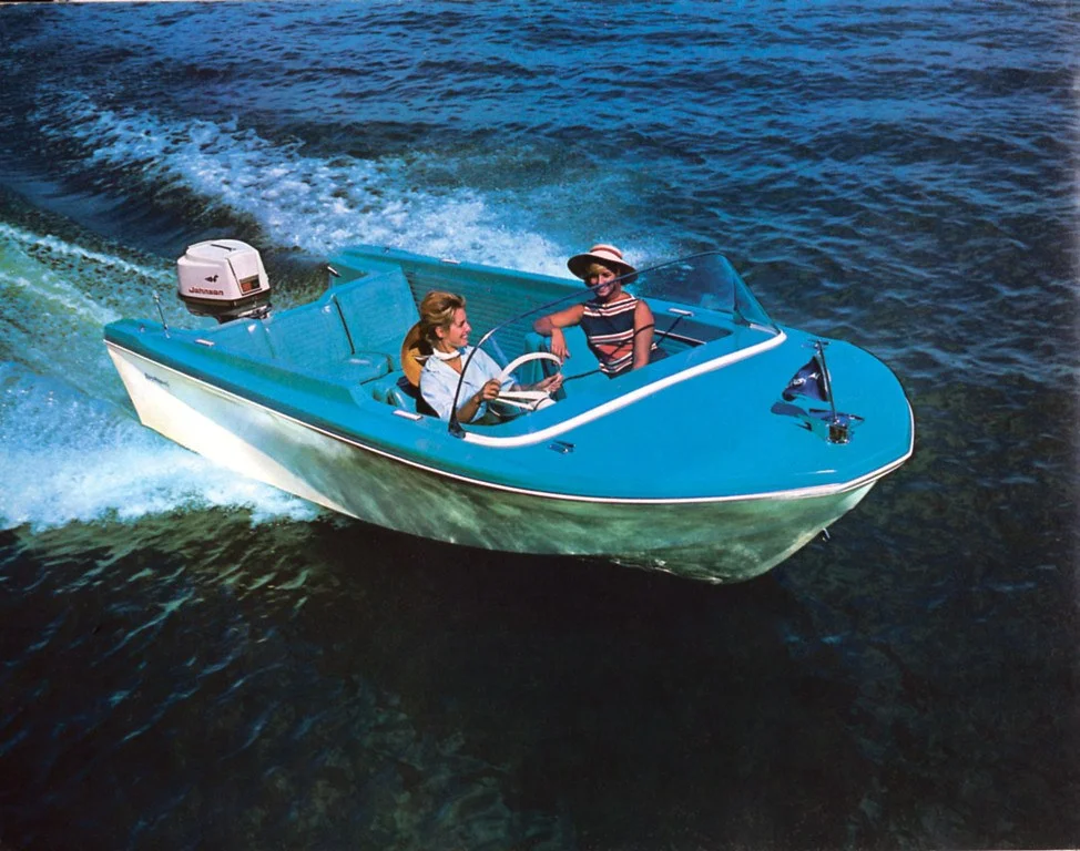 Vintage 1962 Sea Ray boat underway on the water