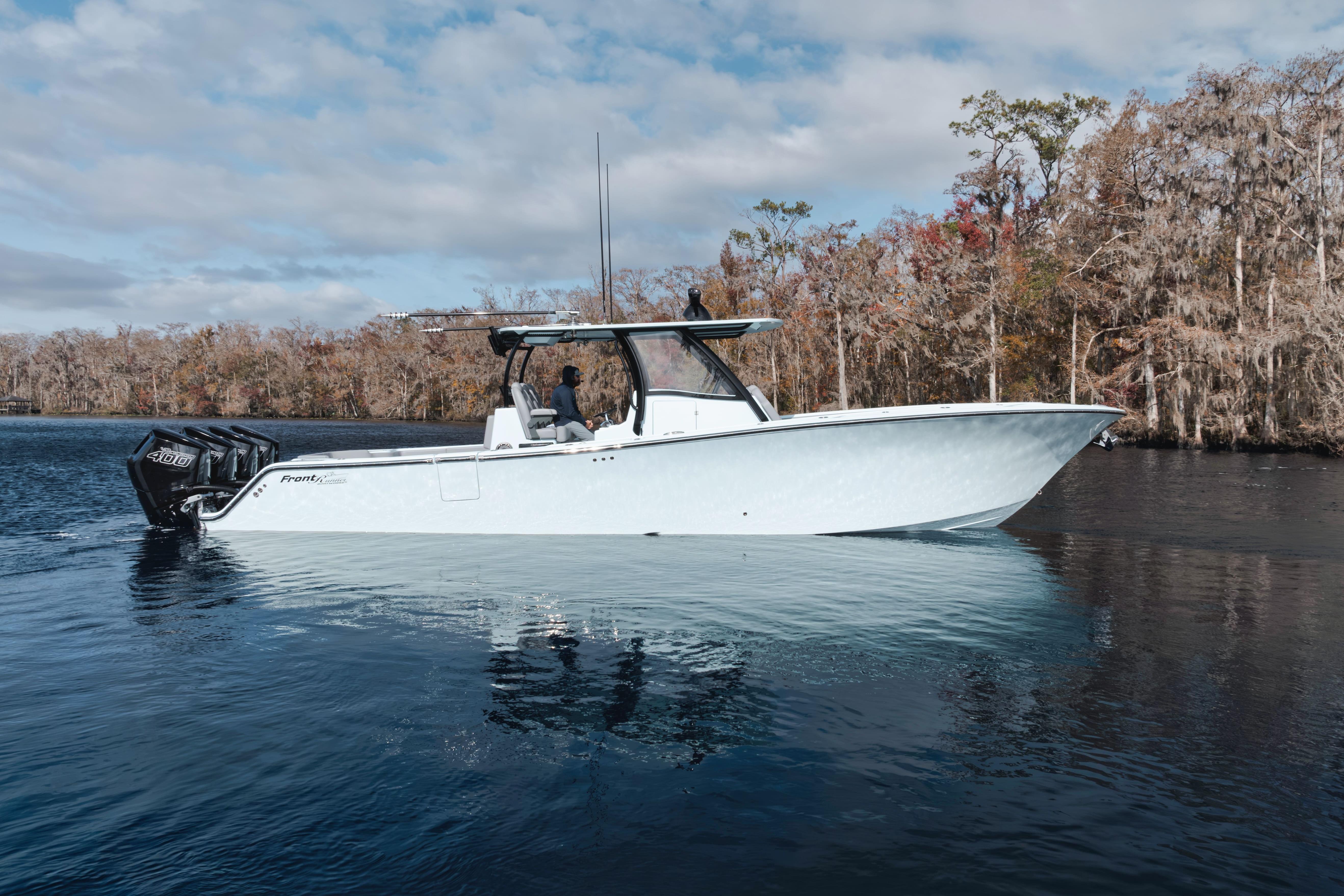2026 Front Runner 39 Center Console