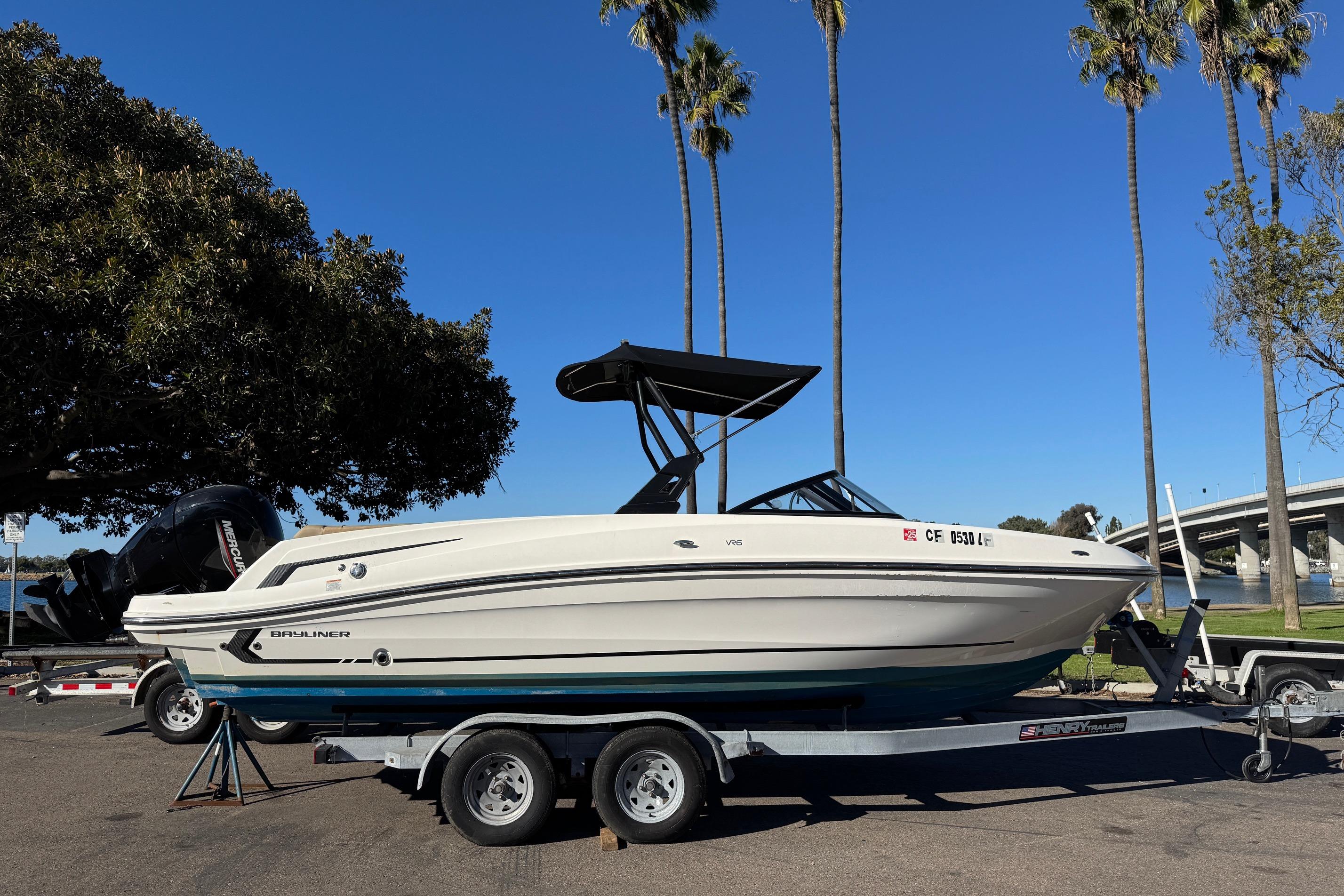 2022 Bayliner VR6 Bowrider OB