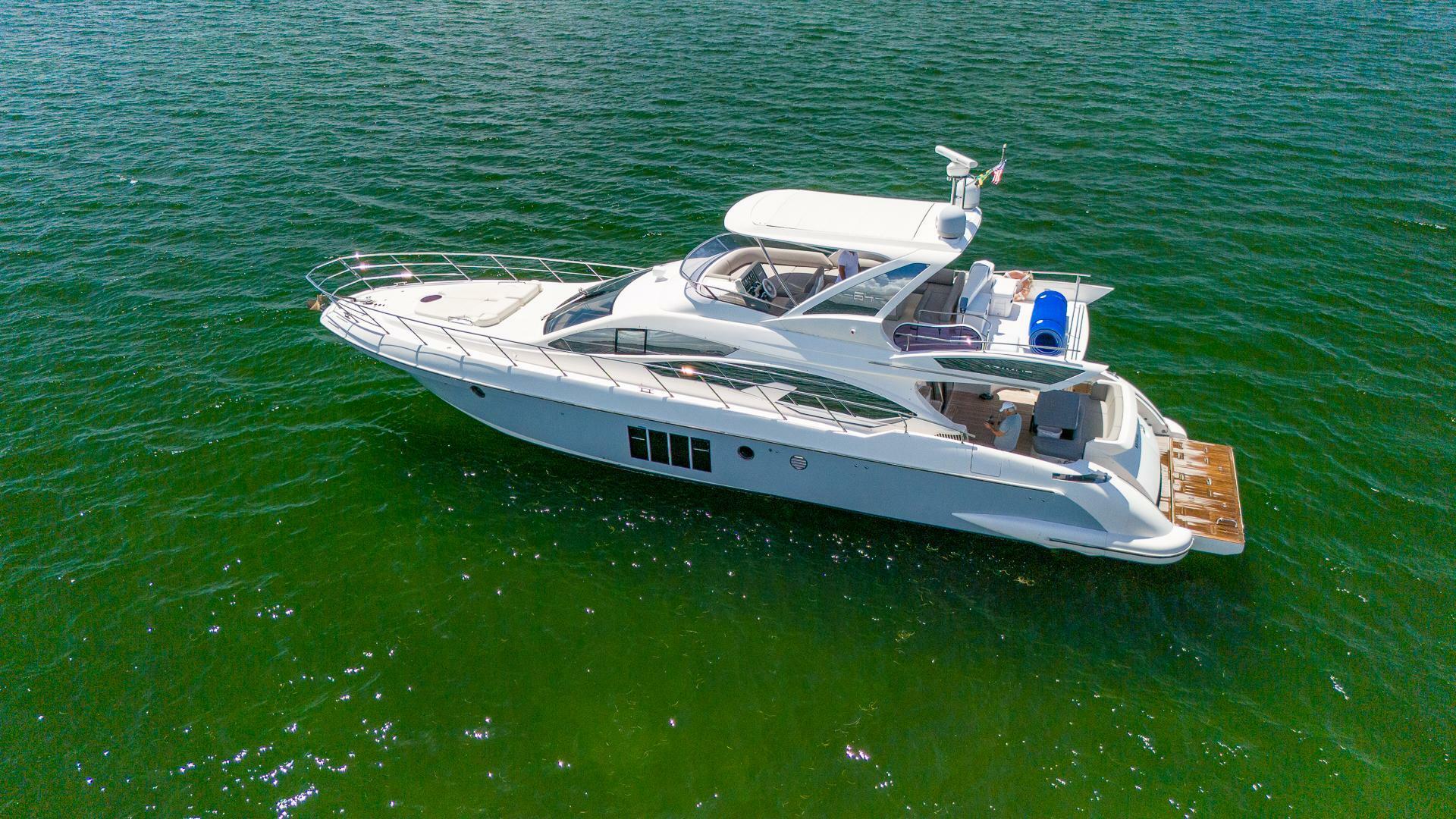 2013 Azimut 64