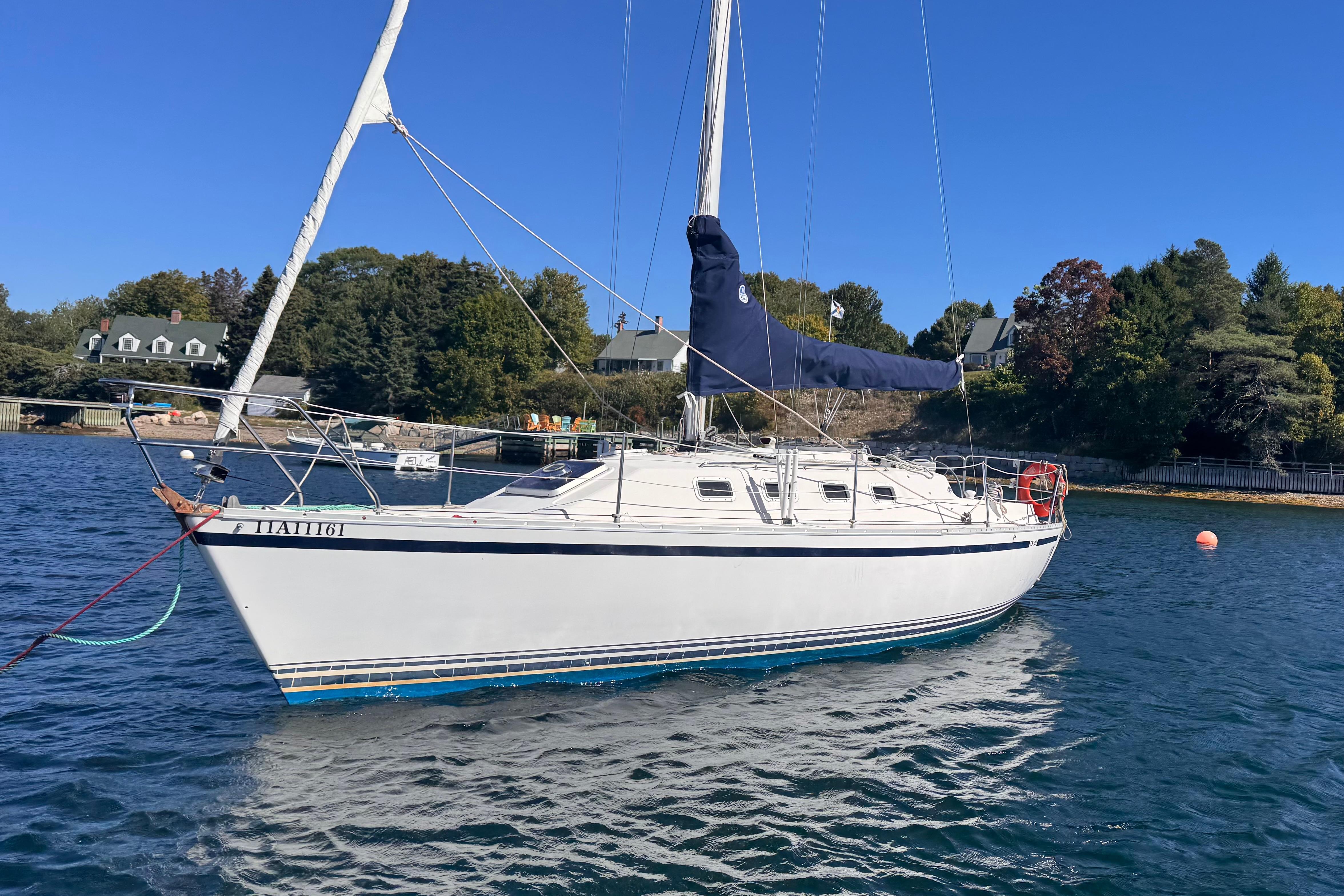 1986 CS 30 for Sale in Chester, NS, Canada | 30 ft | Global Yacht Exchange