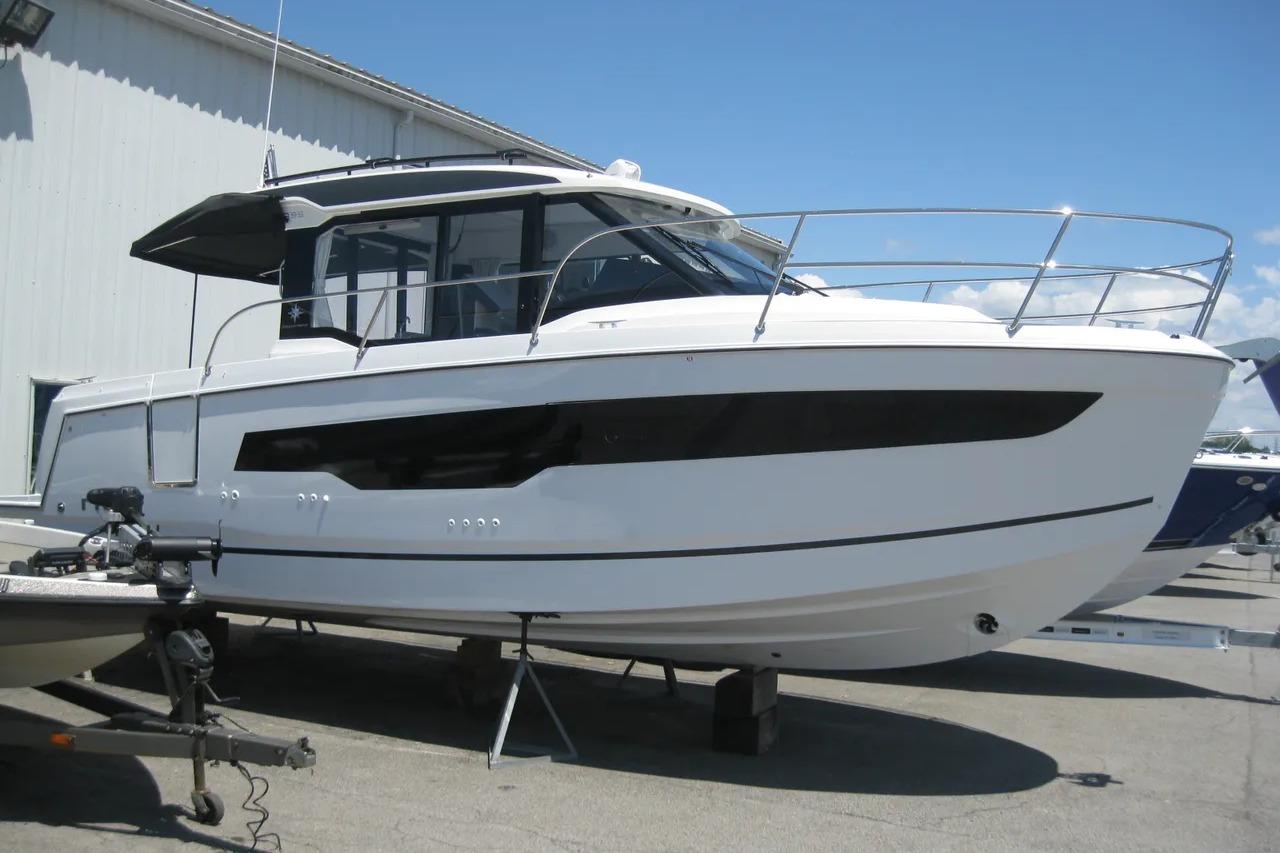 2026 Jeanneau NC 895 Series 2