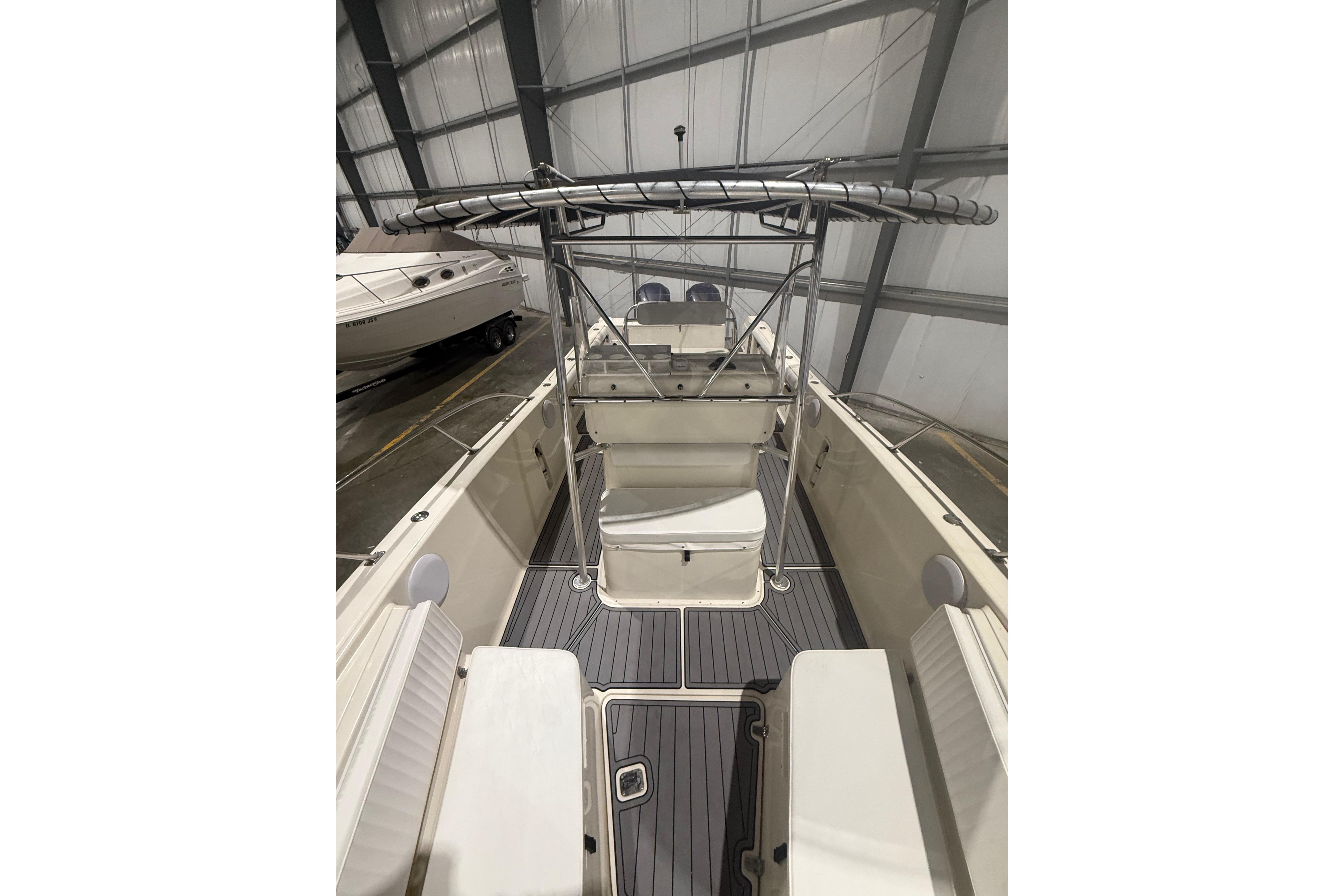 2870 1999 Pursuit 2870 Center Console for Sale in Waukegan, IL, United ...