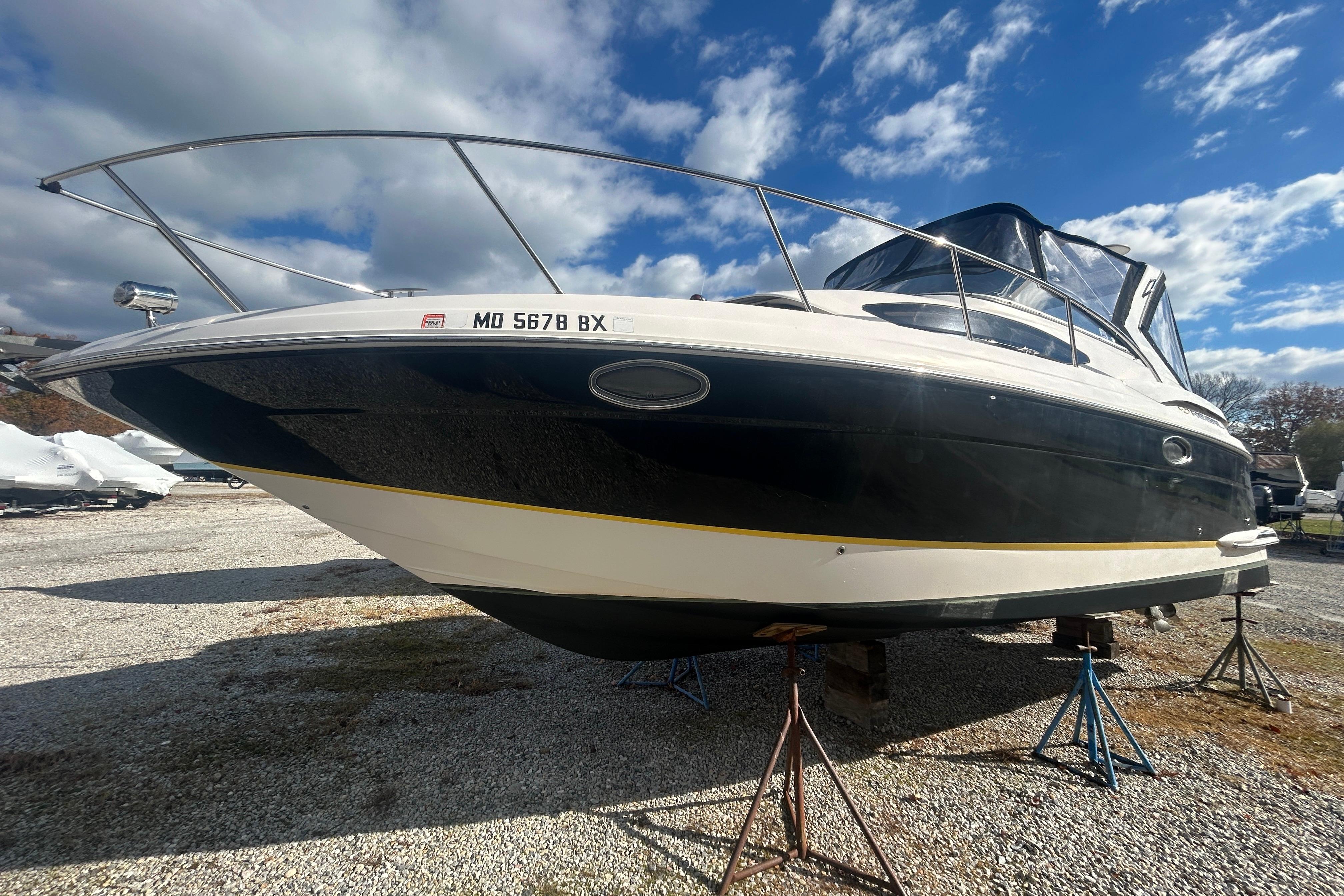 2007 Regal 3060 Express Cruiser