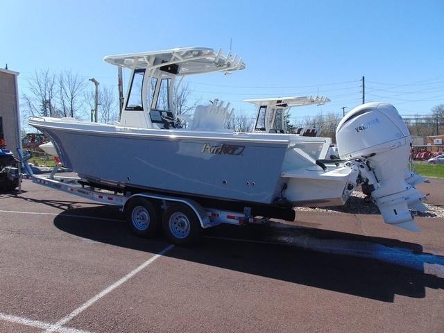 2025 Parker 2600 Center Console