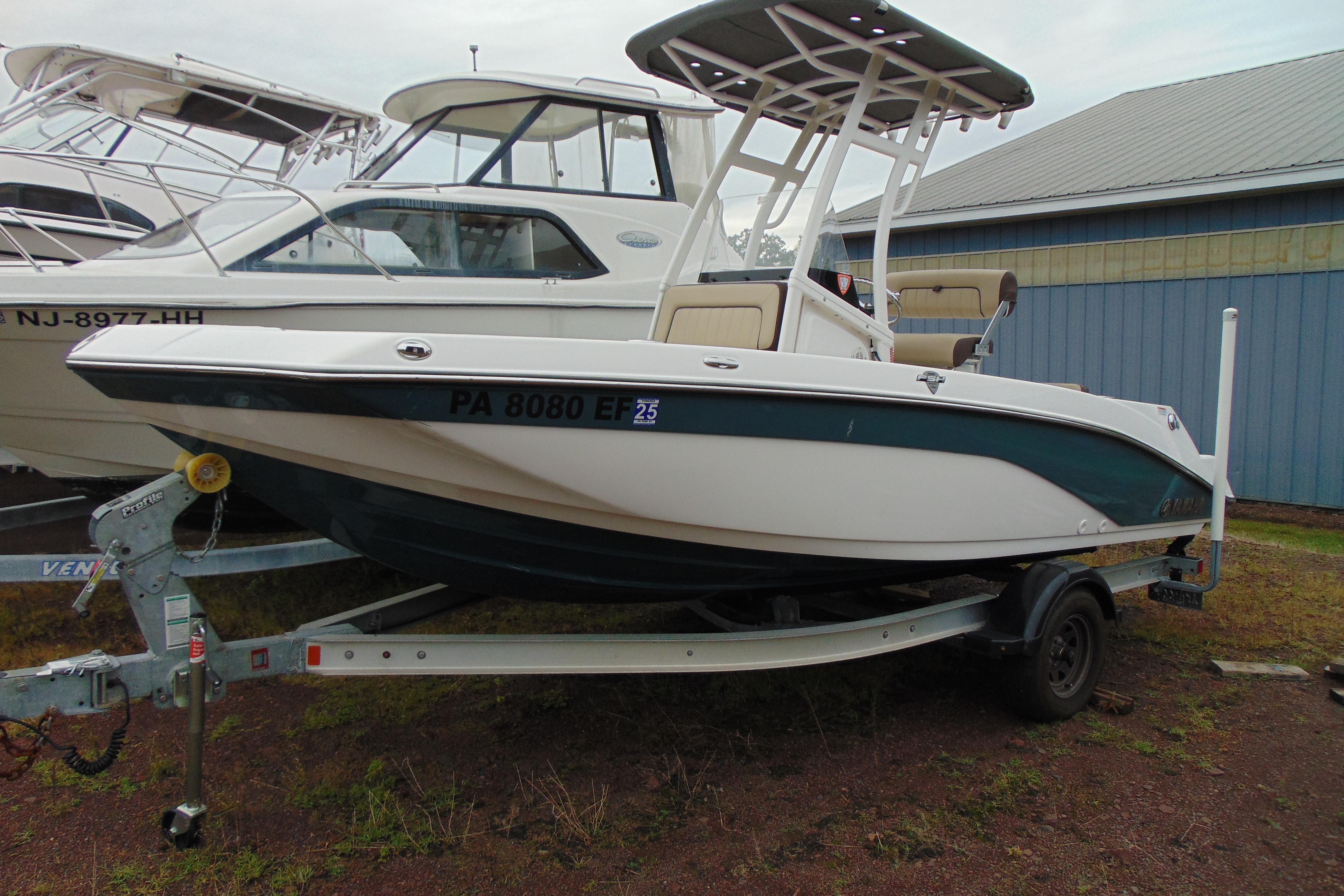 2021 Yamaha Boats 195 FSH Sport