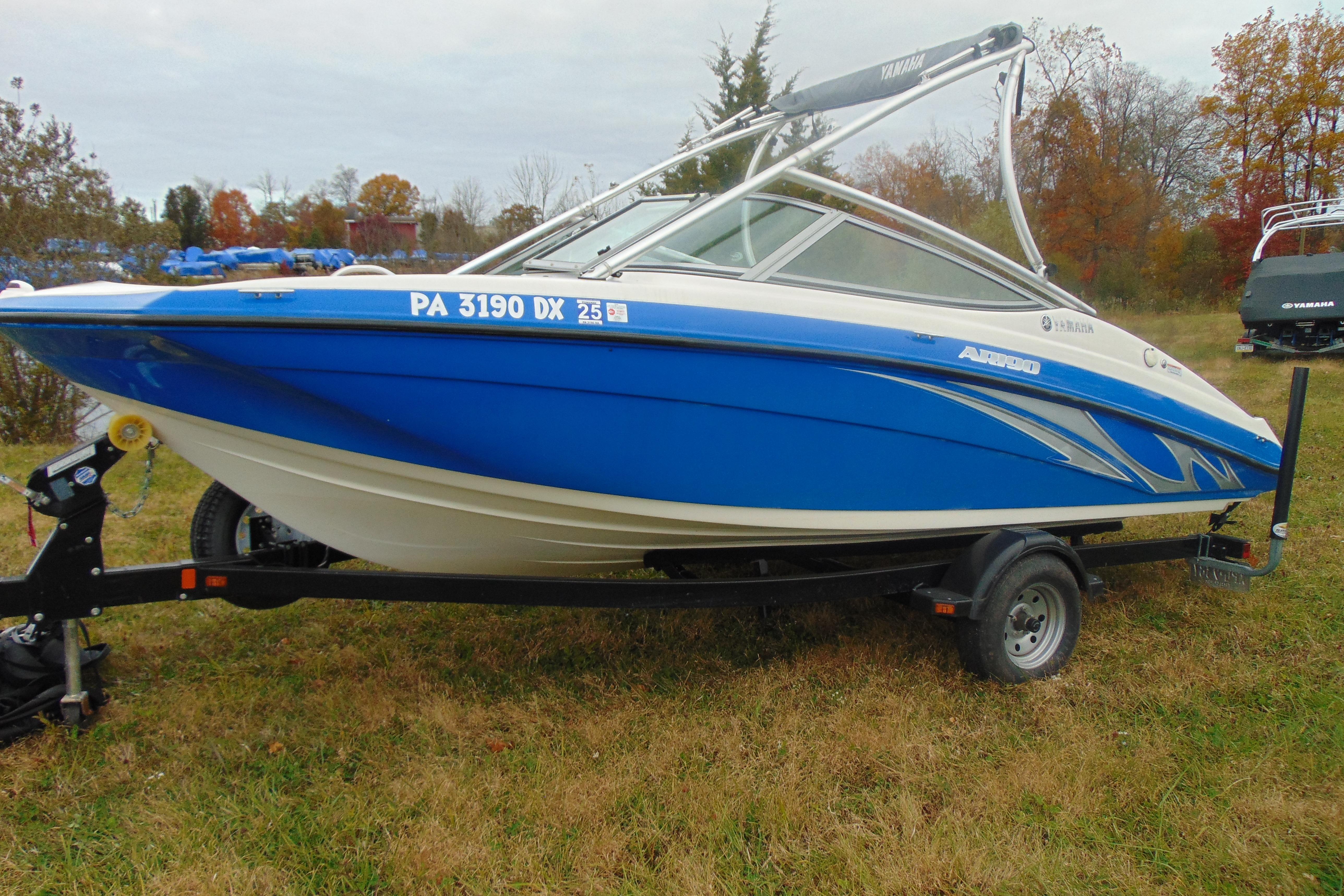2015 Yamaha Boats AR190