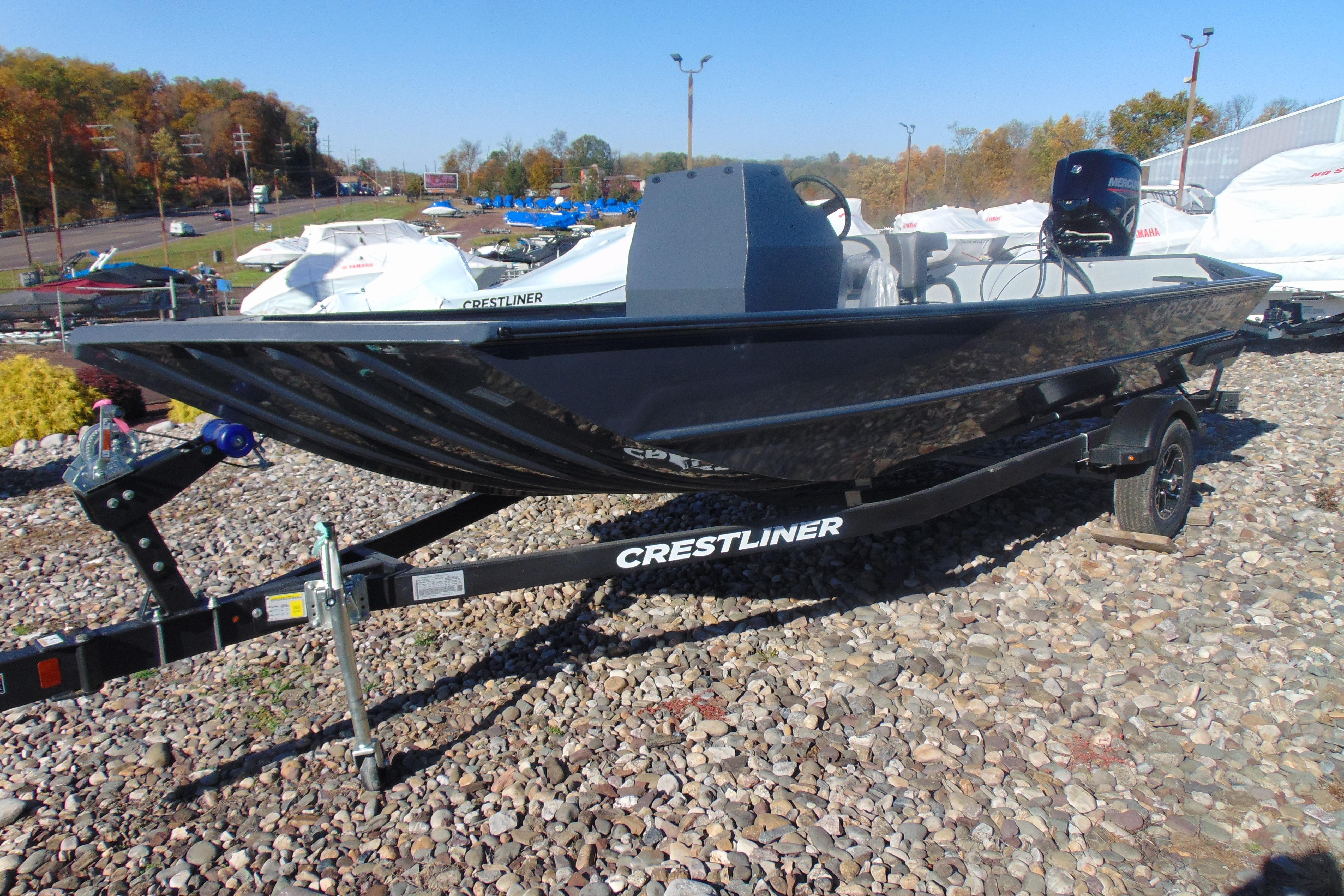 2026 Crestliner 1870 Retriever FCC