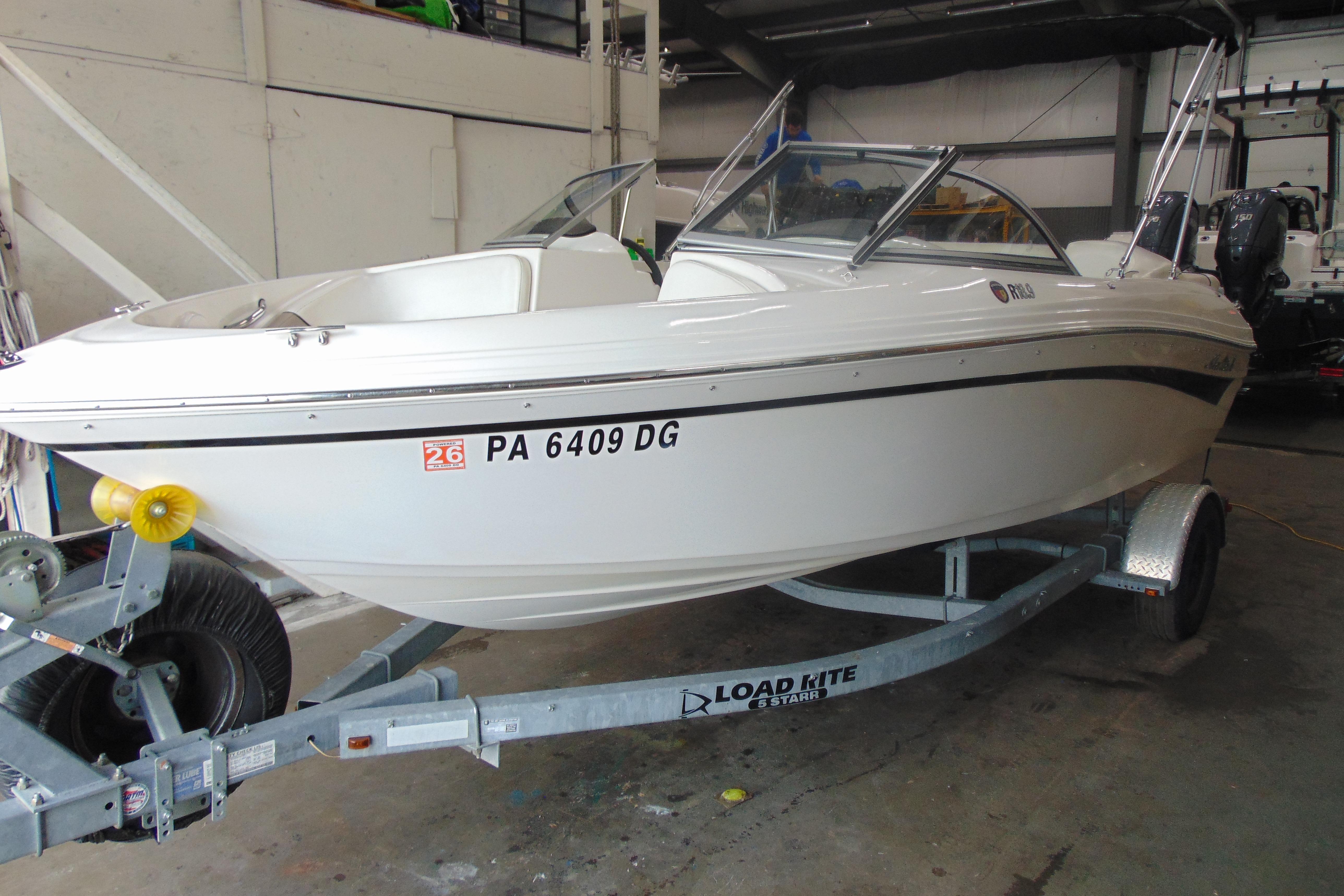 2011 Mariah R18.9