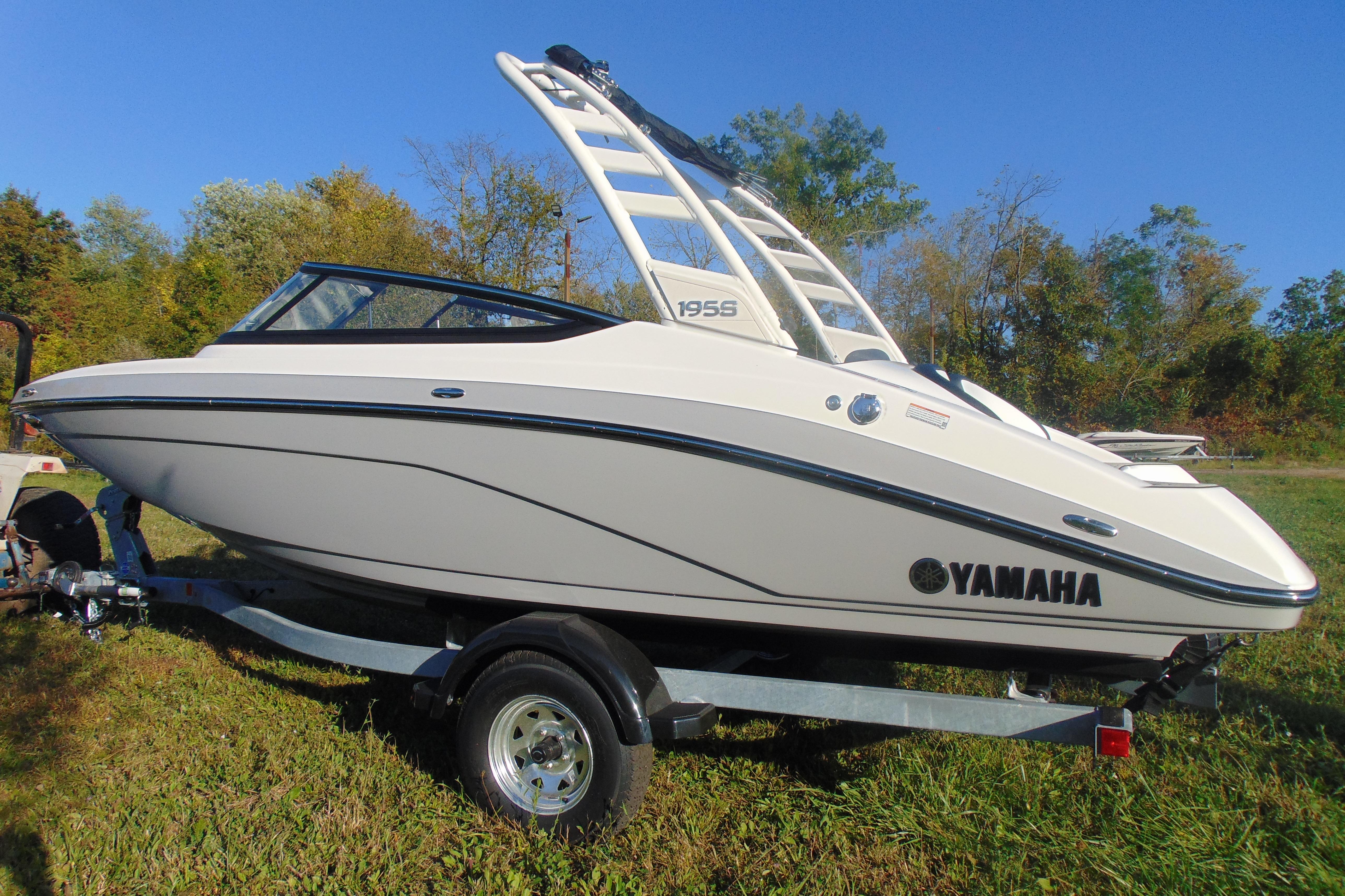 2026 Yamaha Boats 195S