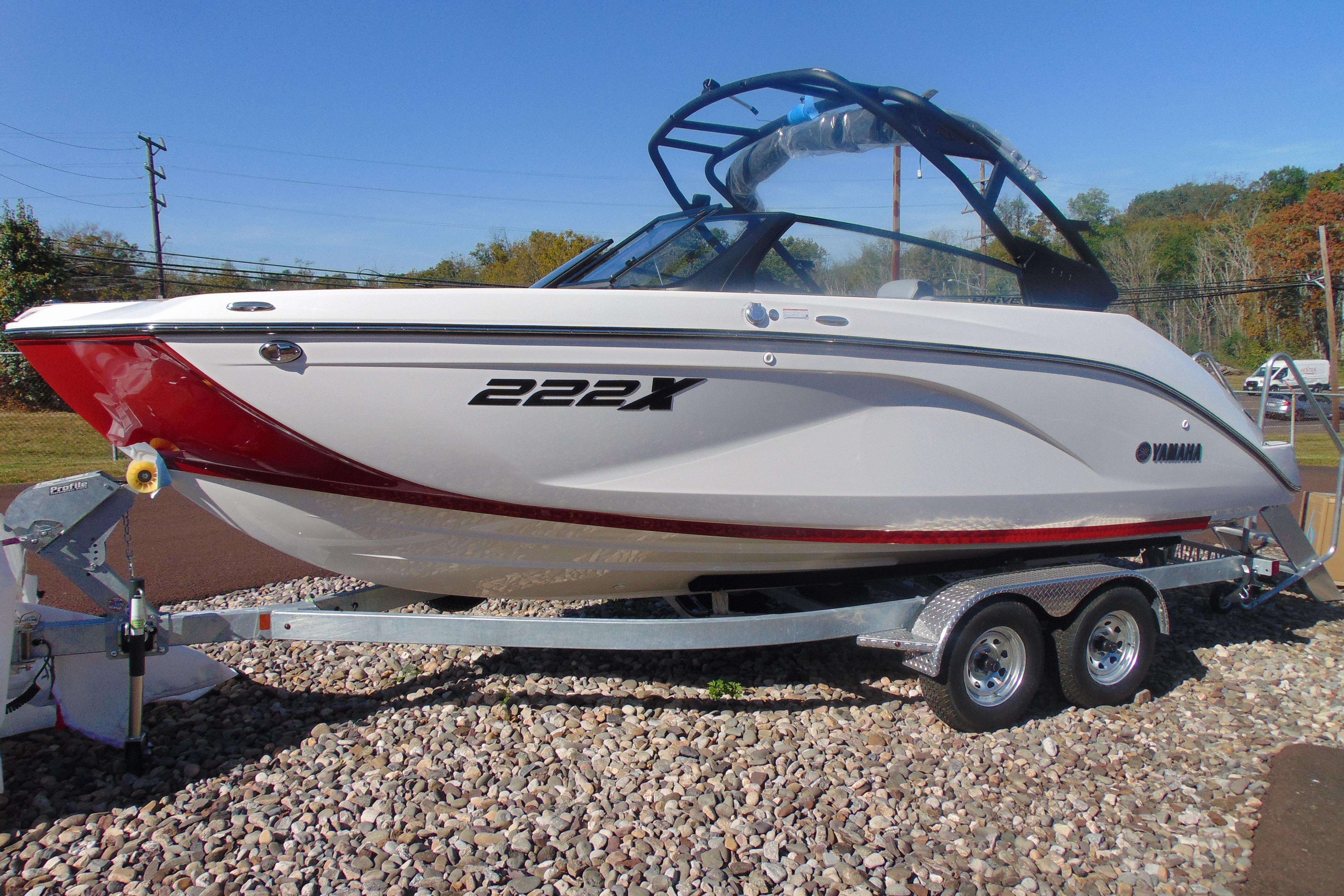 2026 Yamaha Boats 222XD