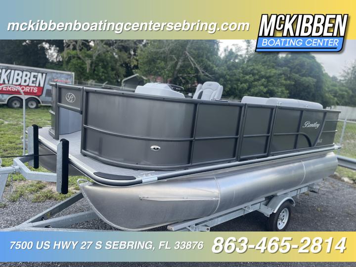 2024 Bentley Pontoons LE 180 3PT
