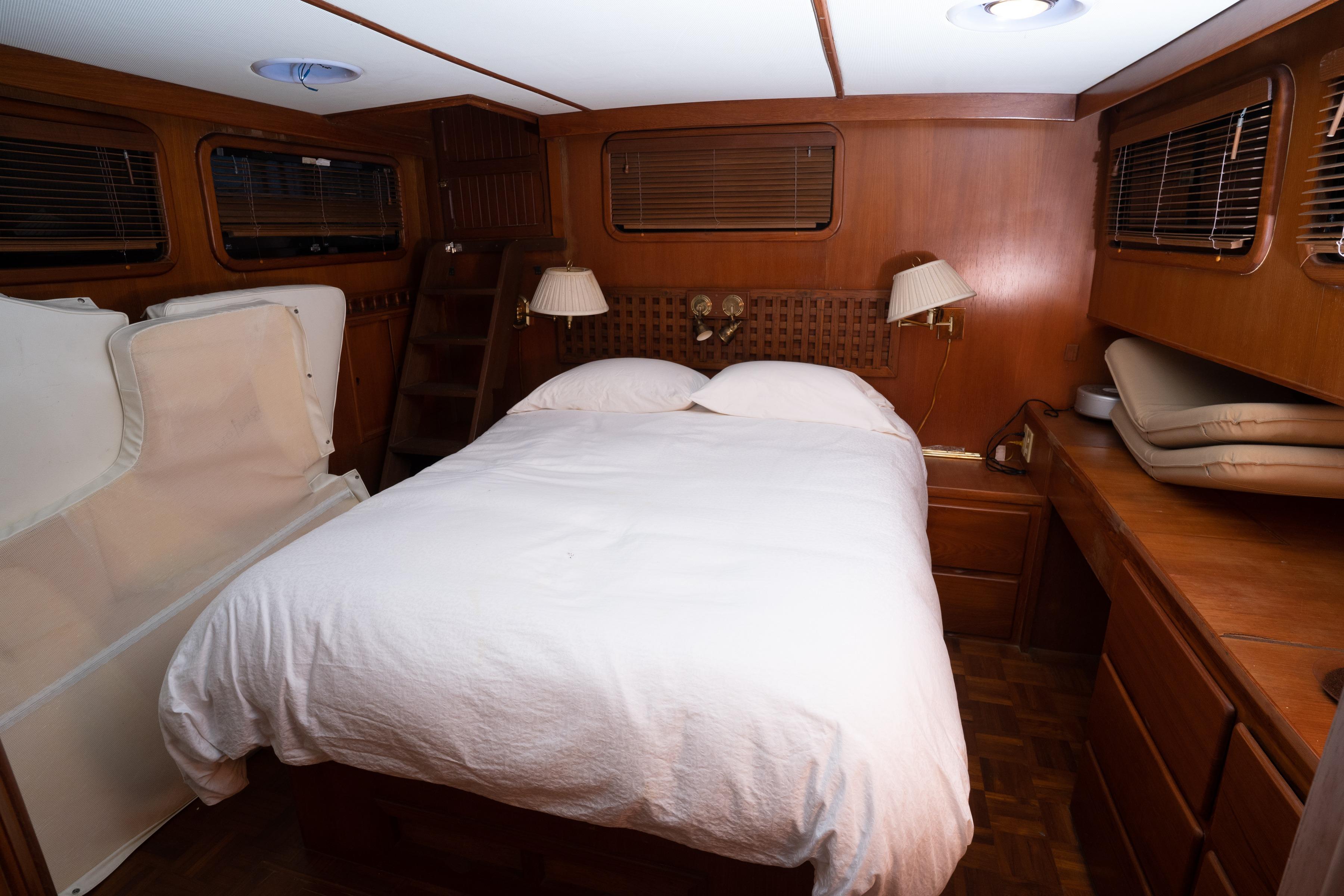 1991 Marine Trader 46 fast trawler for Sale in New Orleans, LA, United ...