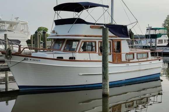 1979 Litton Sedan Trawler yacht for sale in 