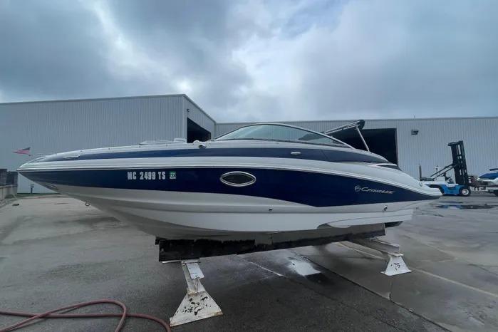 2012 Crownline Eclipse E2 yacht for sale in 