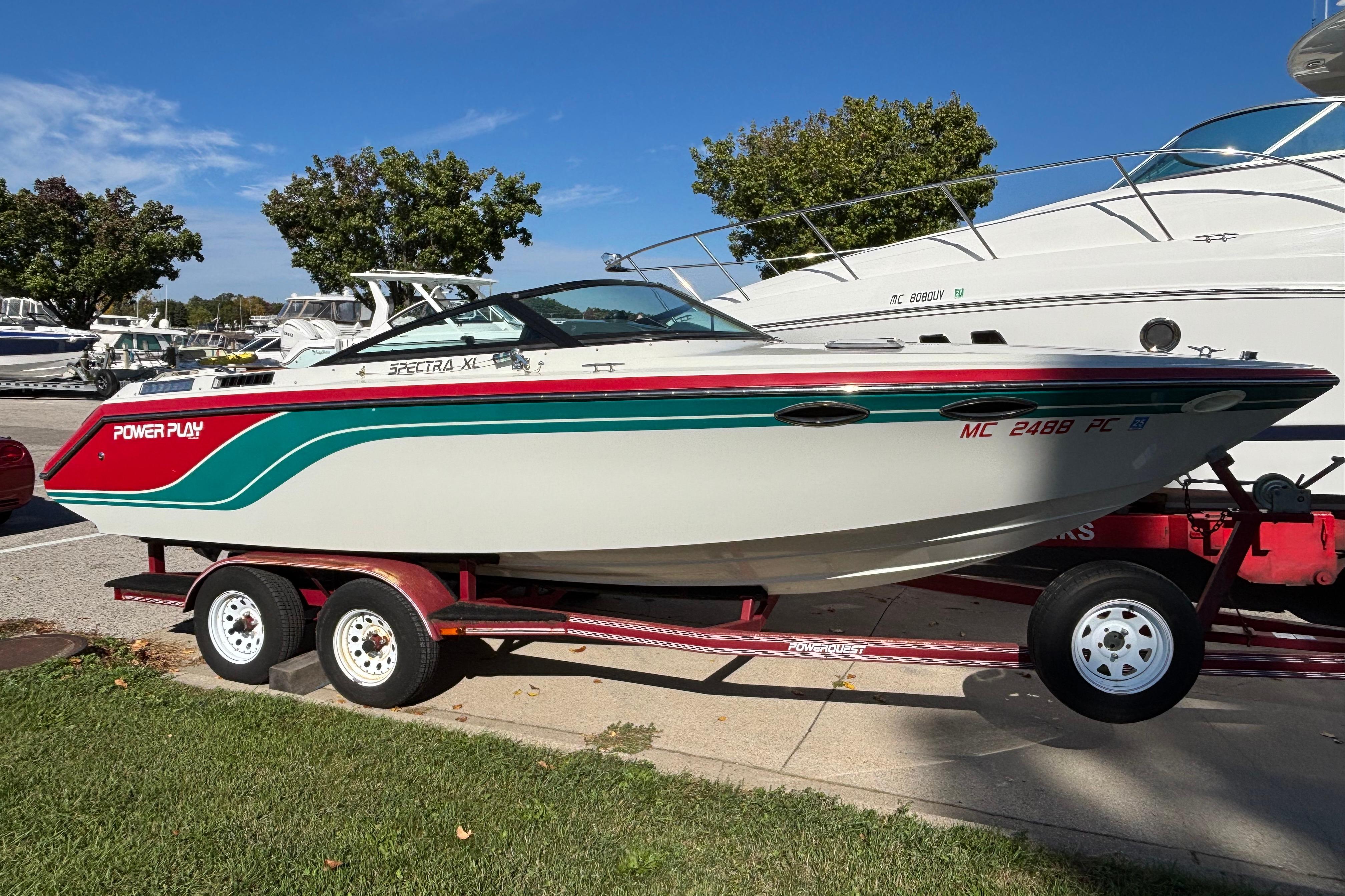 1990 Powerplay Powerboats Spectra XL yacht for sale in 
