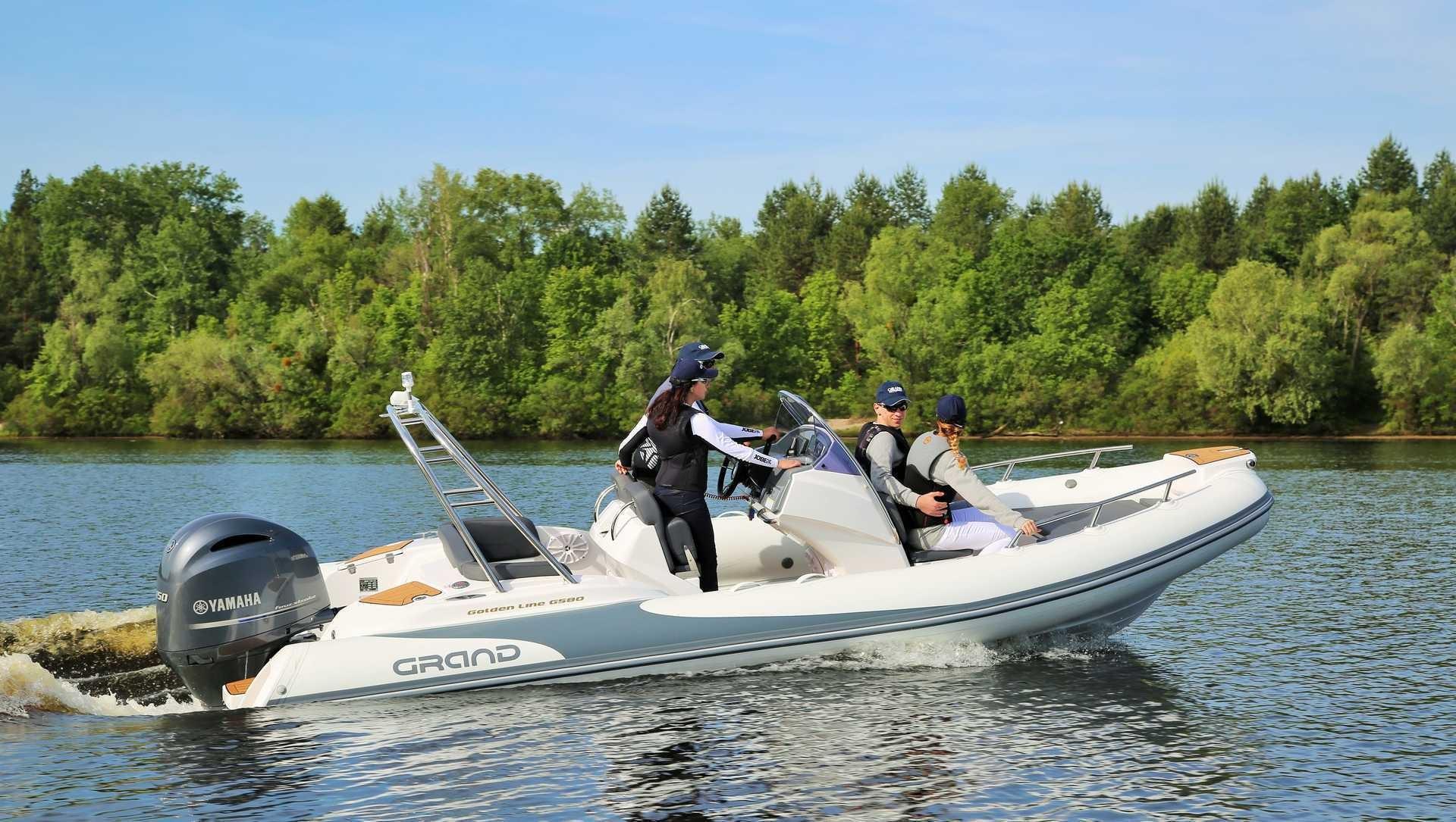 2024 Grand Inflatables G580