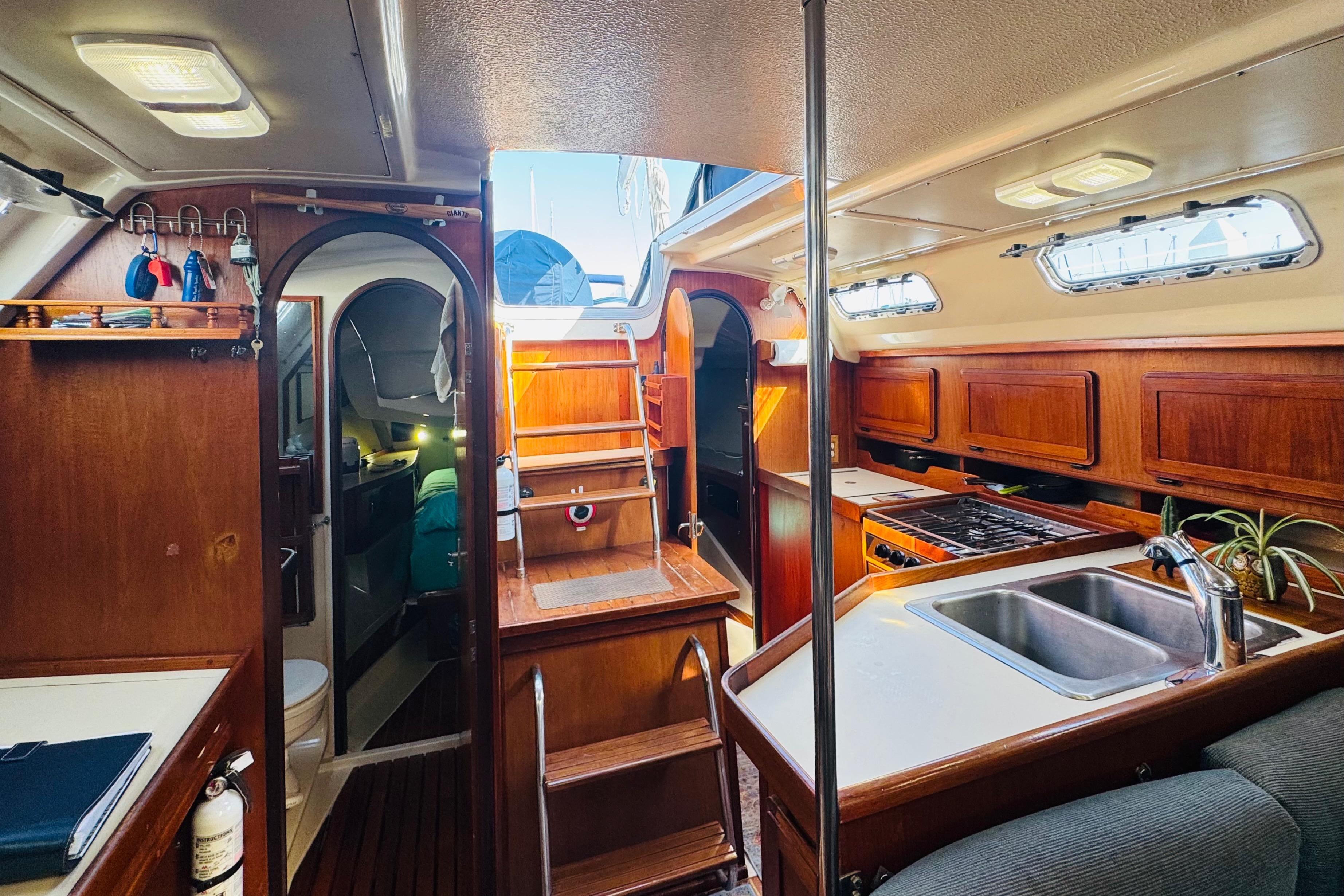 1990 Hunter Legend 37 for Sale in Marina del Rey, CA, United States ...