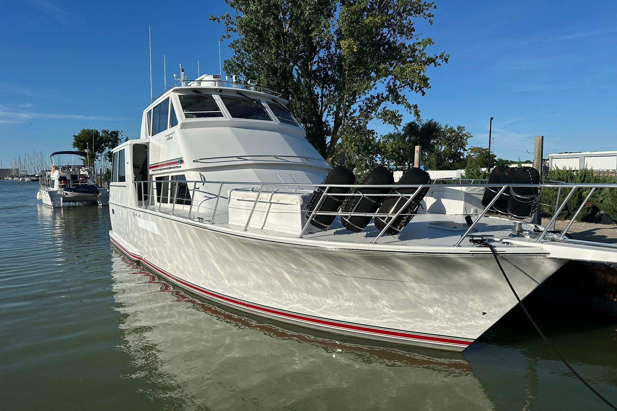1998 Viking 54 Motor Yacht yacht for sale in 