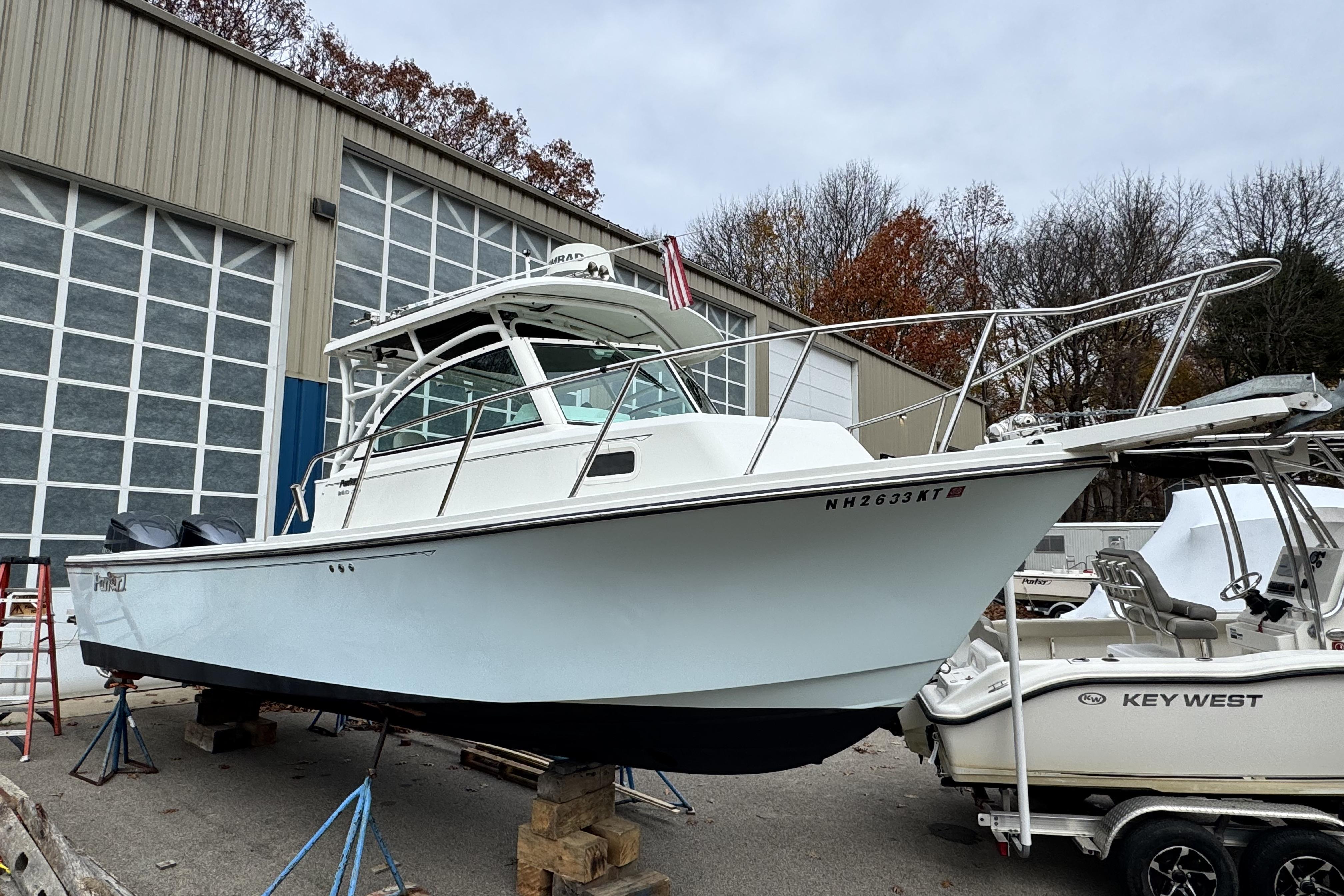 2017 Parker 2810 XLD Walkaround yacht for sale in 