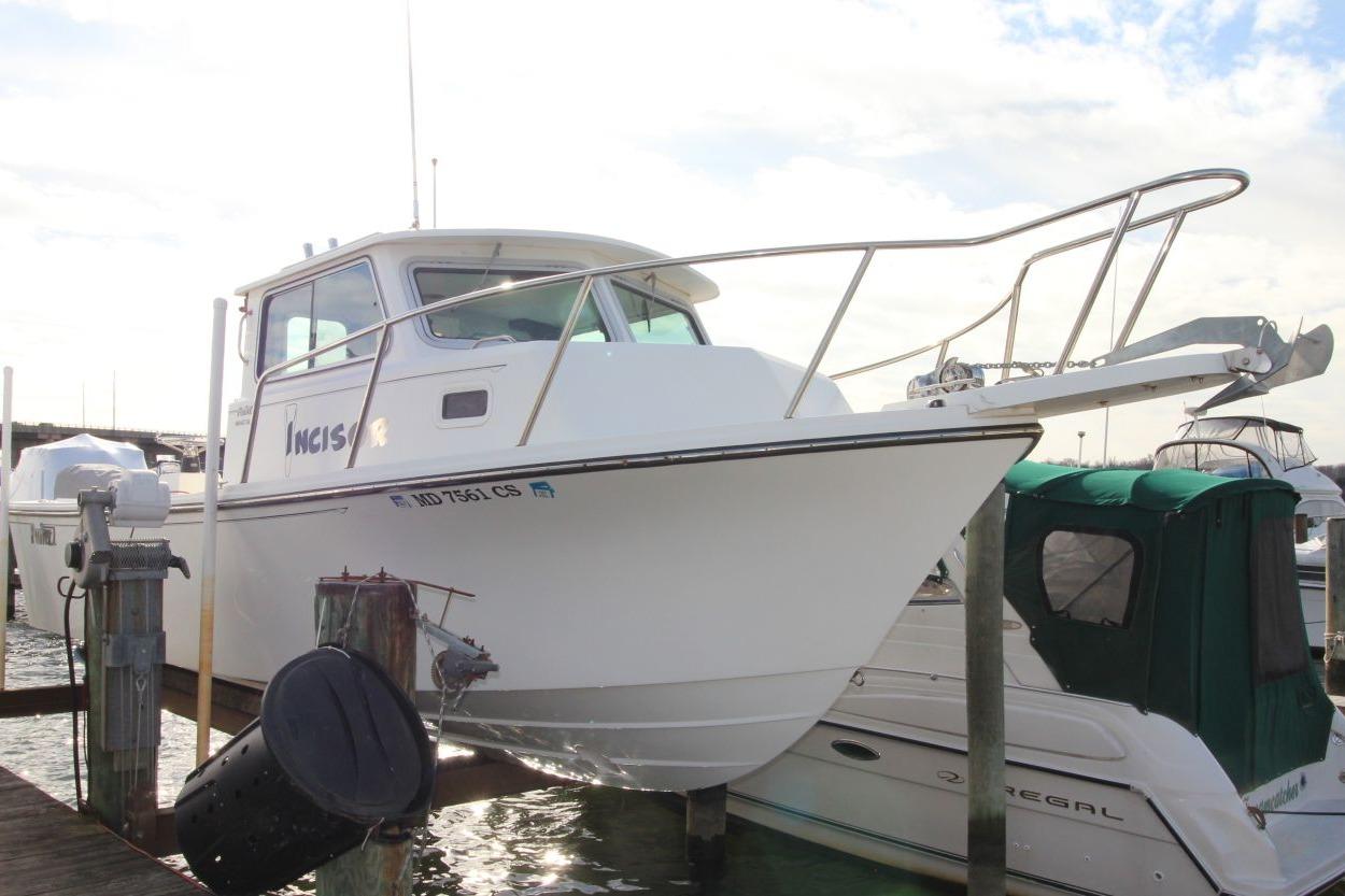 2017 Parker 2820 XLD Sport Cabin