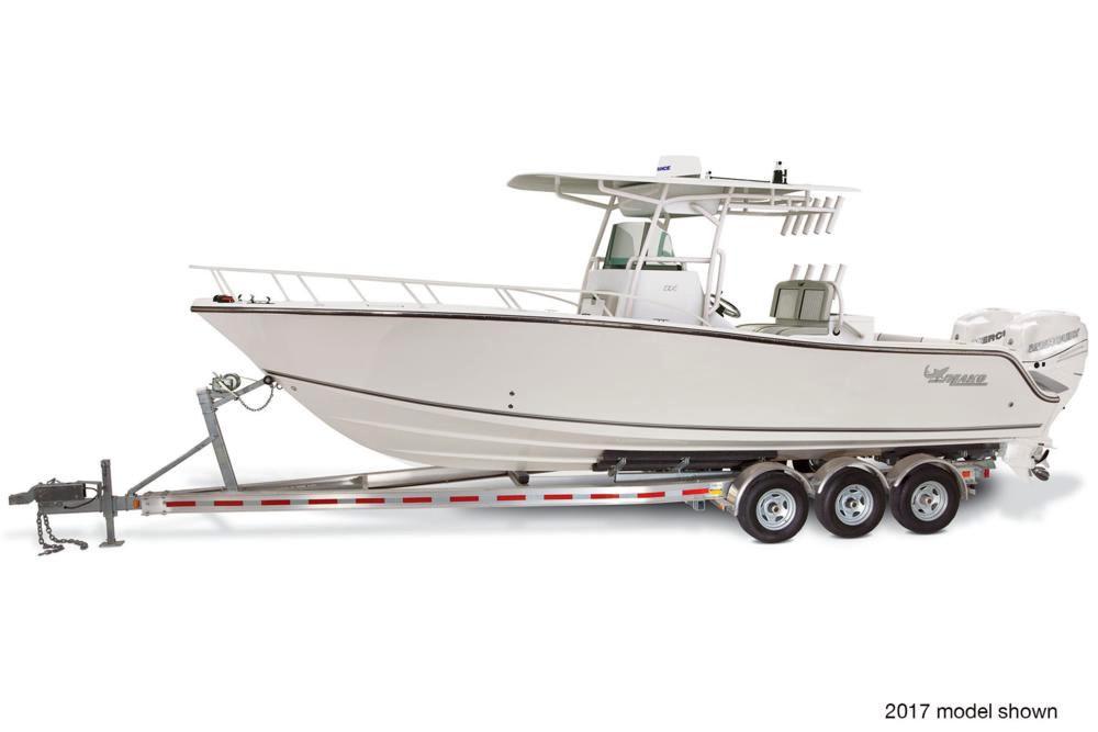2018 Mako 284 Center Console