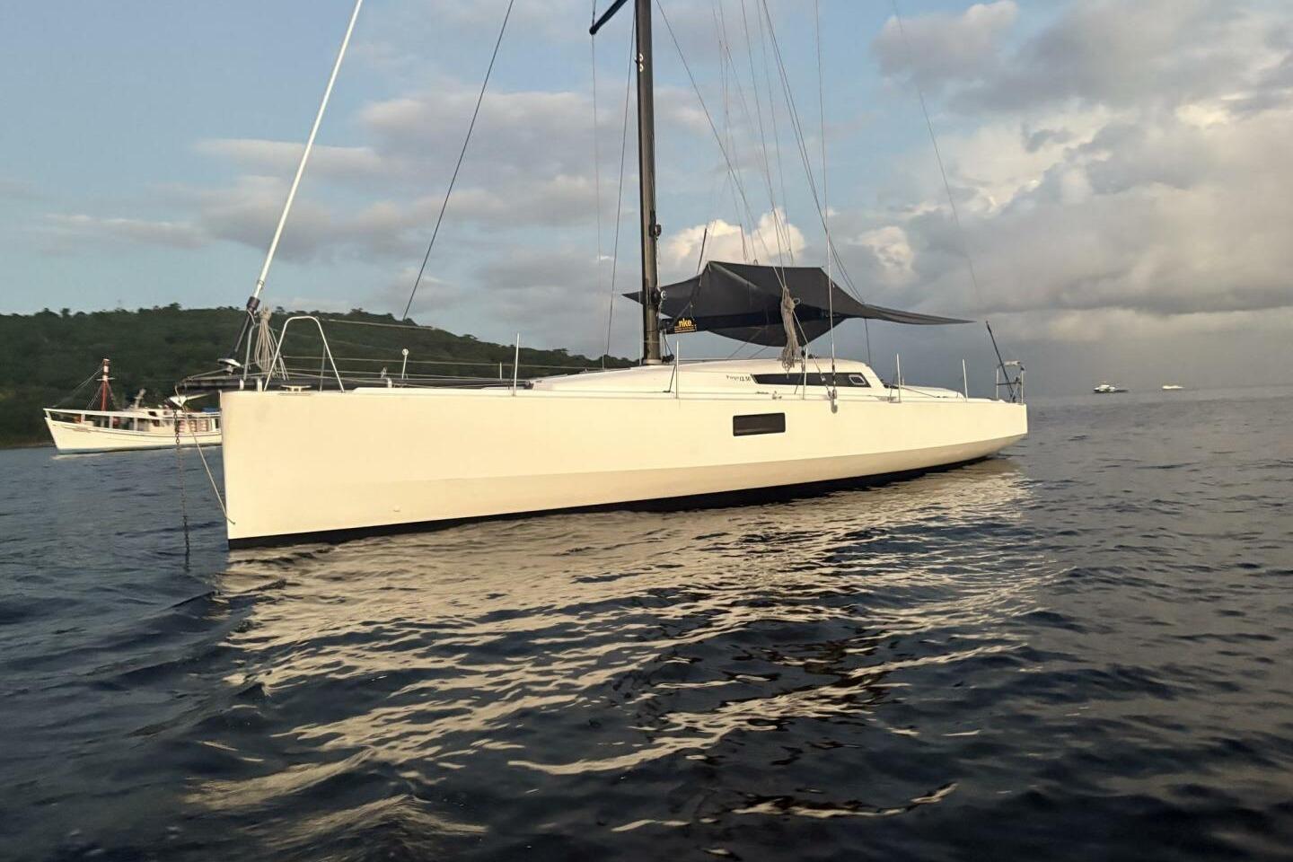 2012 Pogo 12.50