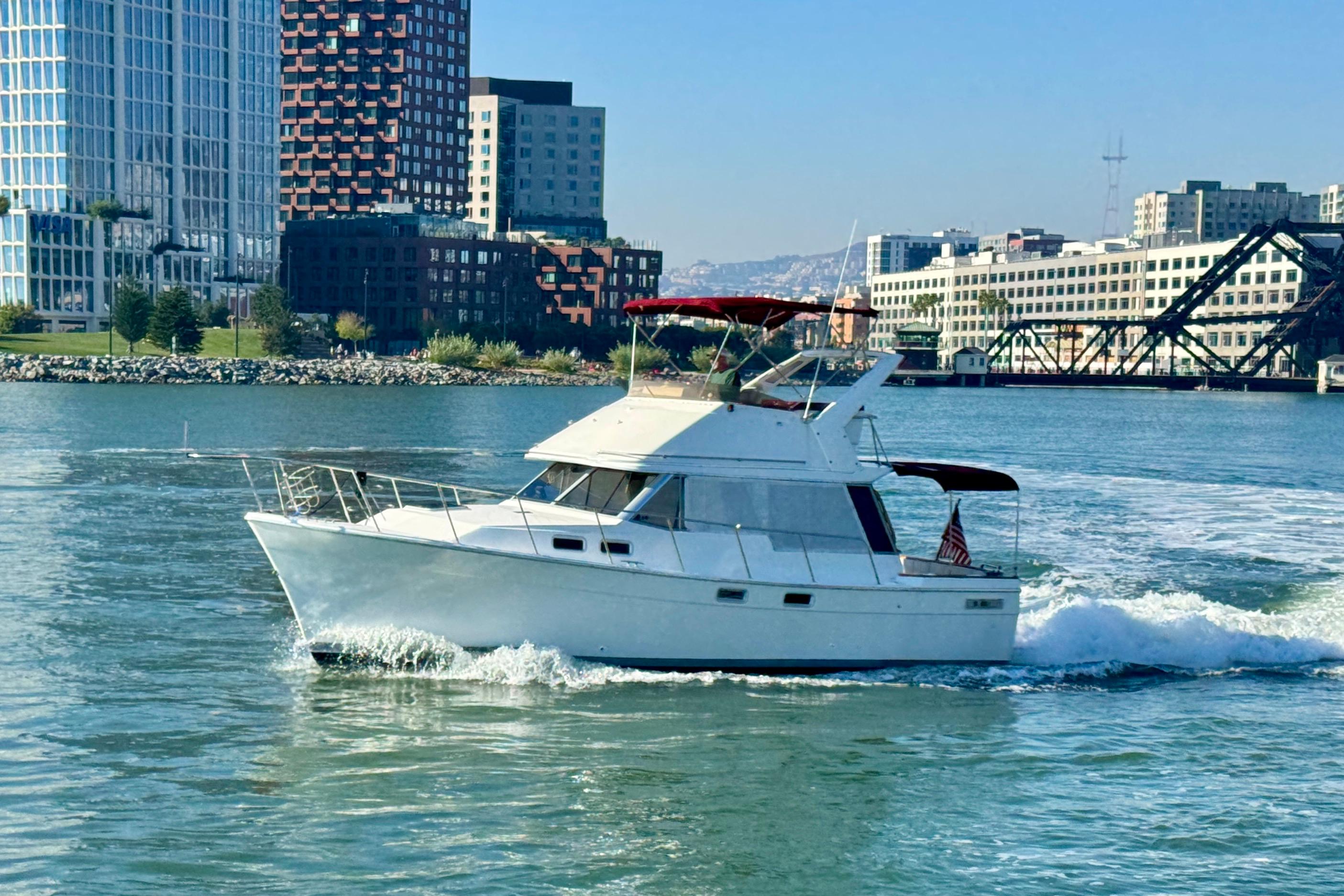 1989 Bayliner 3288 Motoryacht yacht for sale in 