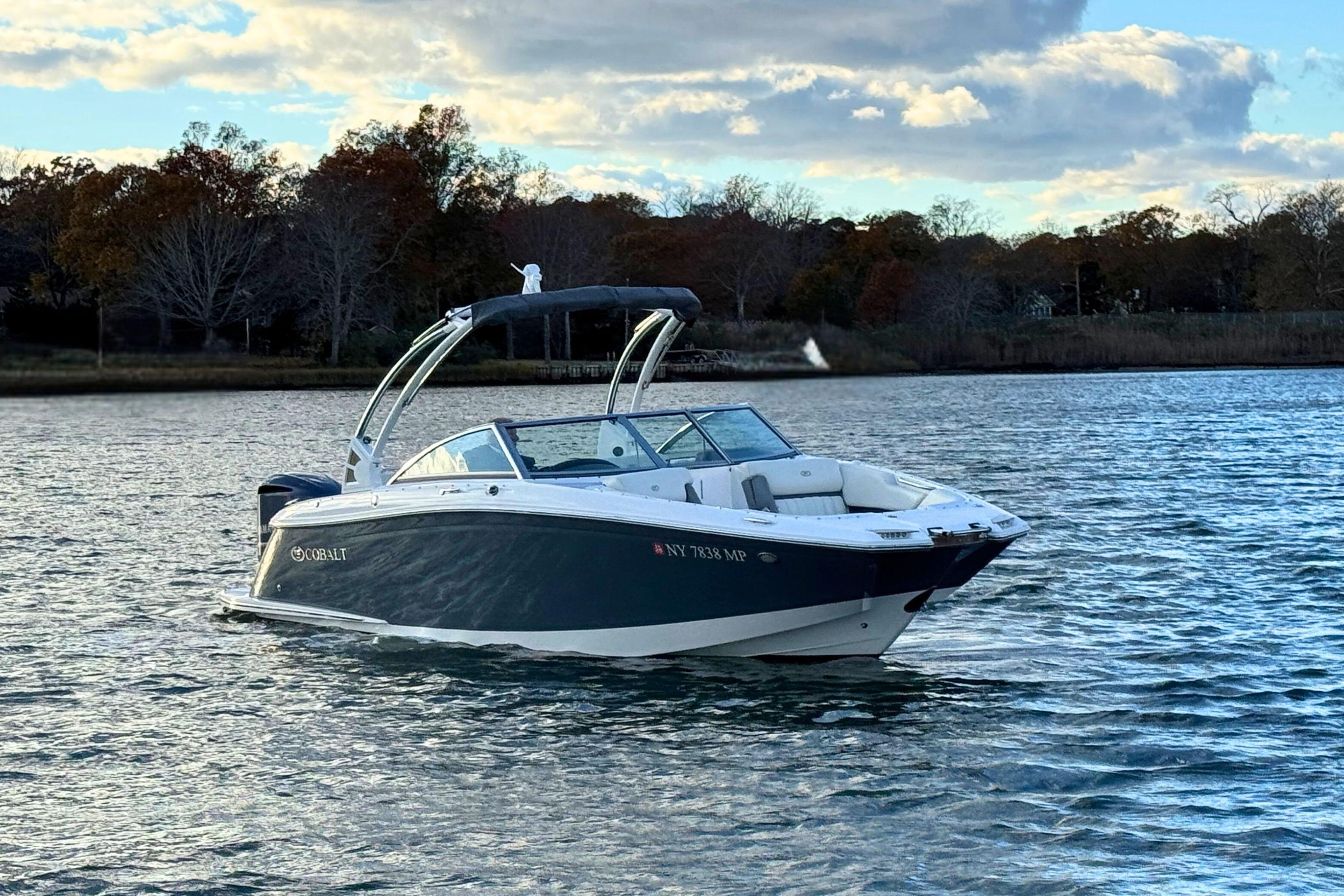 2019 Cobalt 25SC