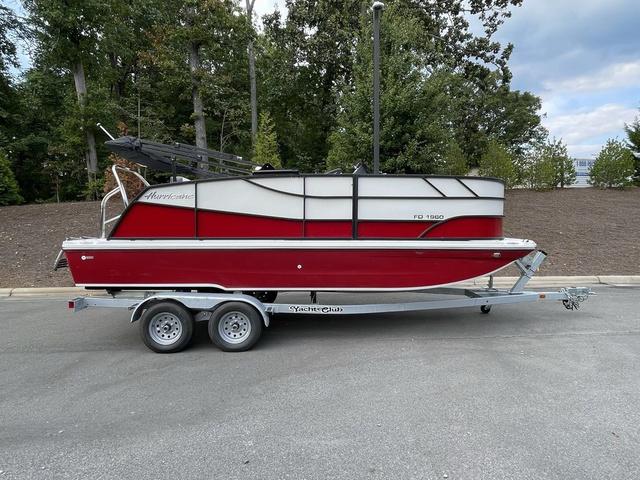 2023 Hurricane FunDeck 1960 REF OB