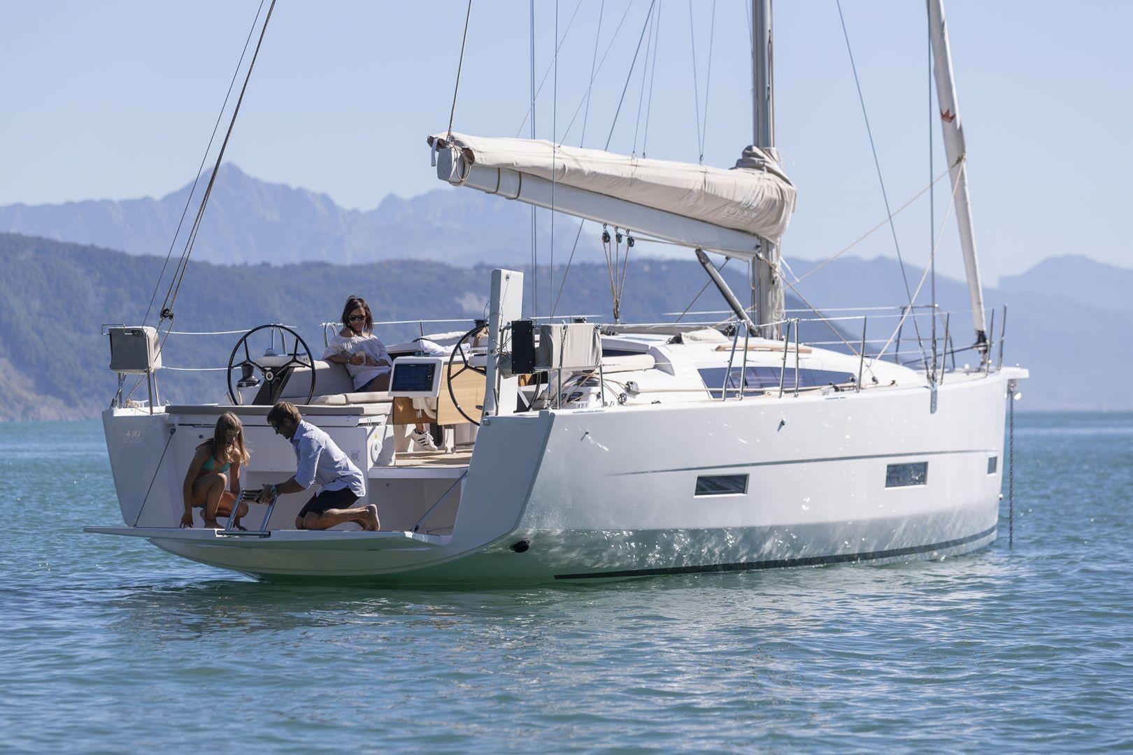 2020 DuFour 430 yacht for sale in 