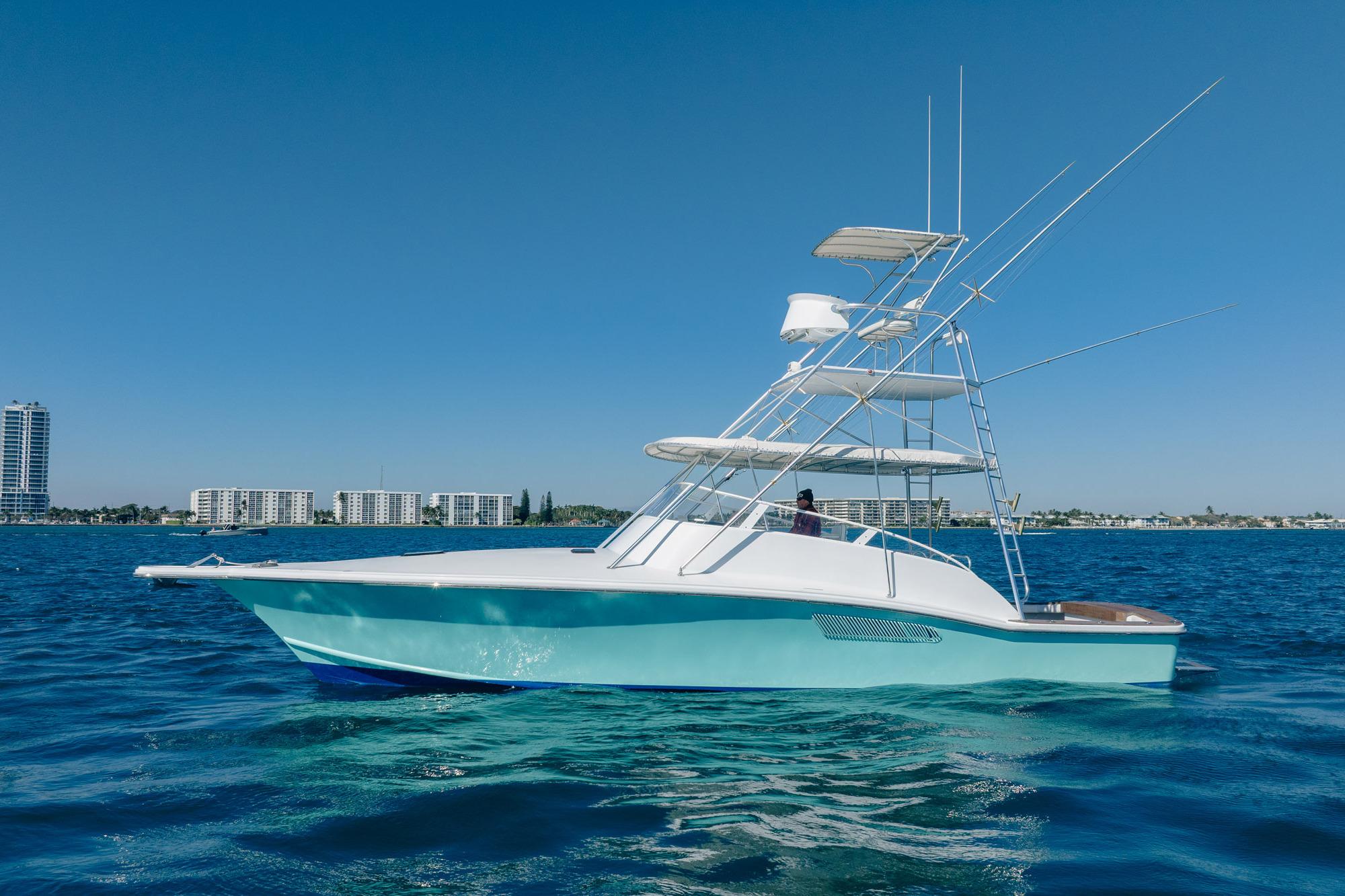 1997 Strike 42 Express