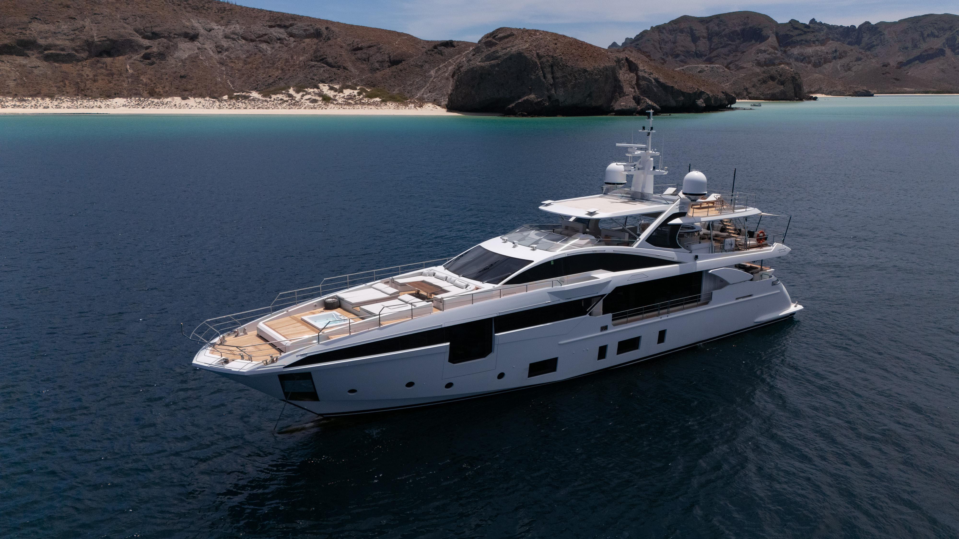 2019 Azimut Grande 35M yacht for sale in 