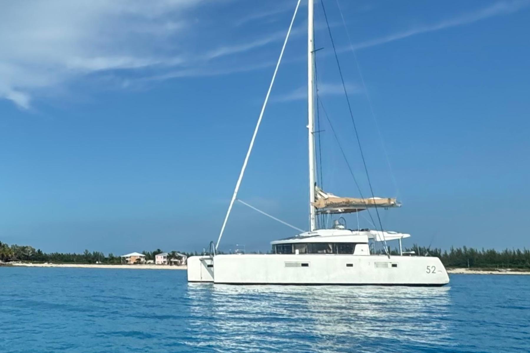 2015 Lagoon 52 F yacht for sale in 