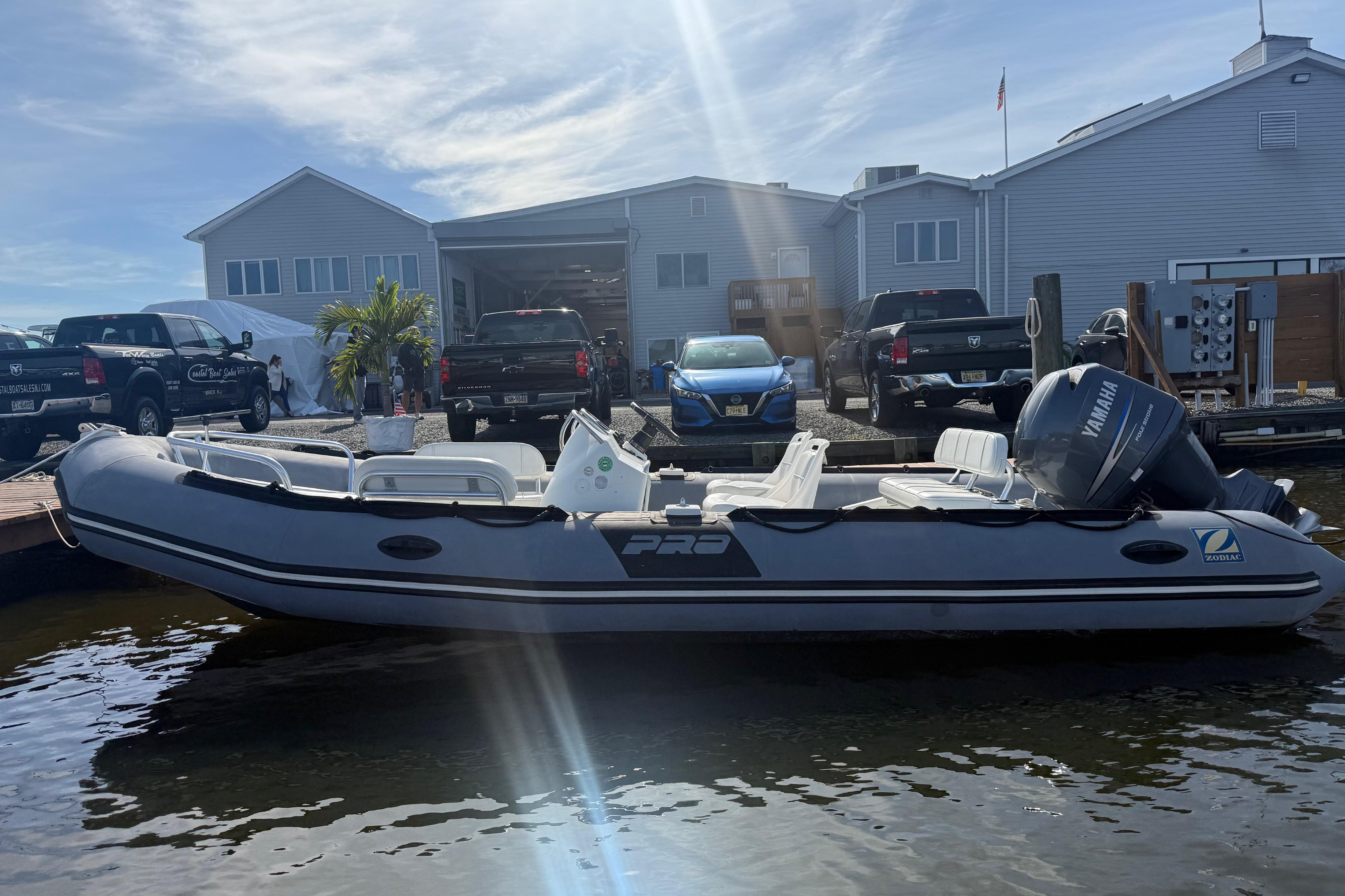 2012 Zodiac Bayrunner Pro 650
