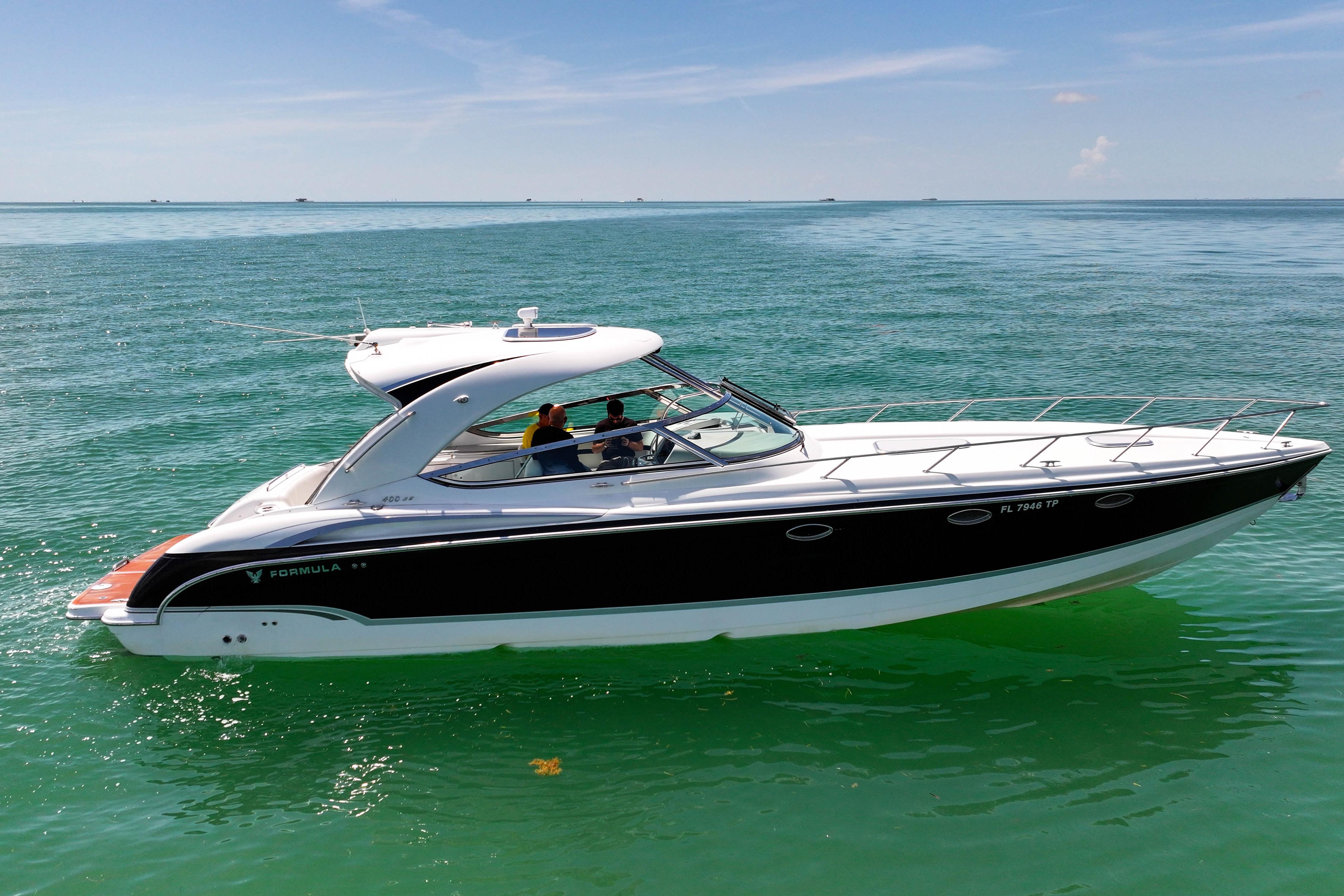 2008 Formula 400 Super Sport yacht for sale in 
