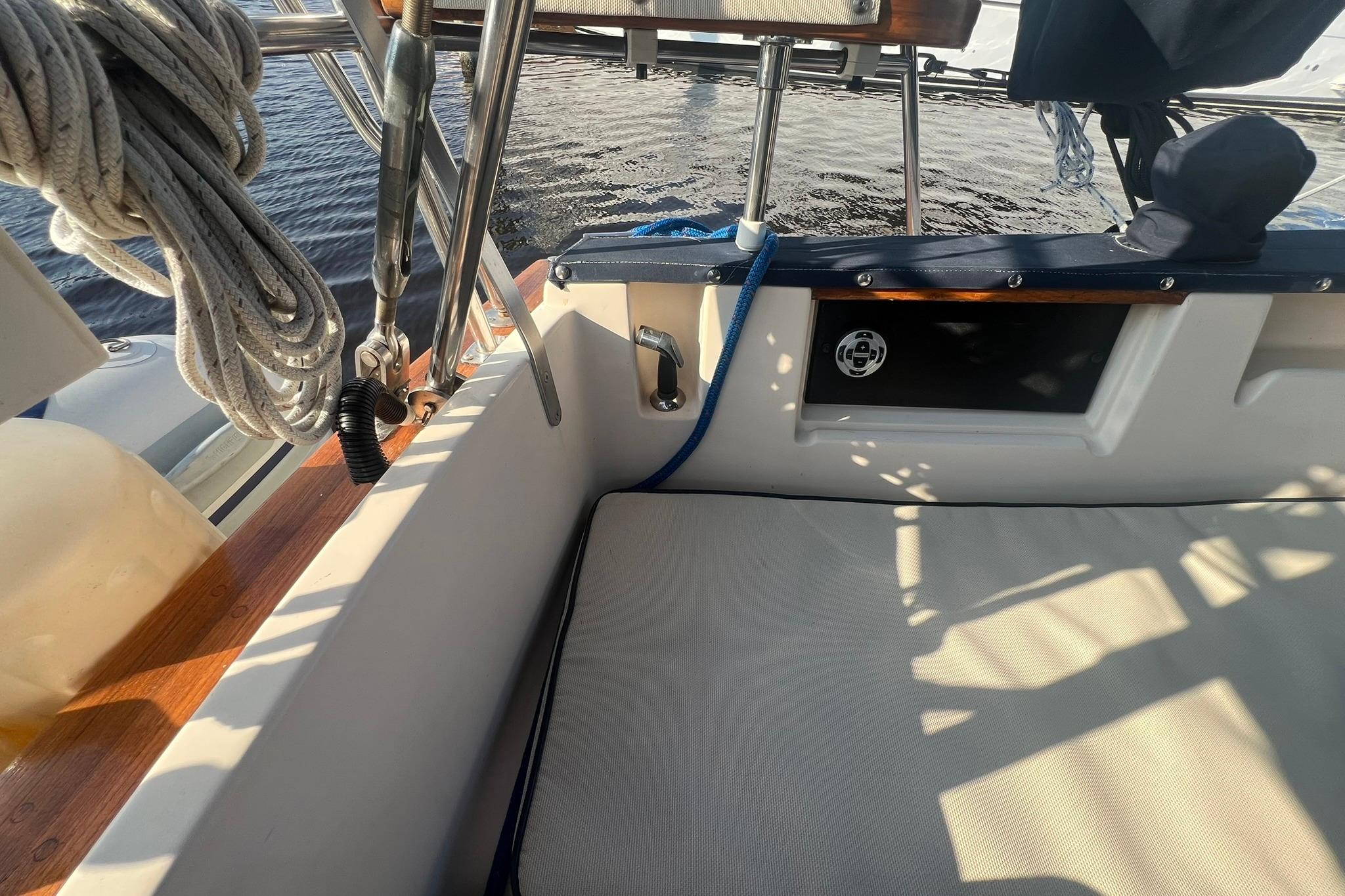 1994 Island Packet 44 for Sale in Daytona Beach, FL, United States | 44 ...