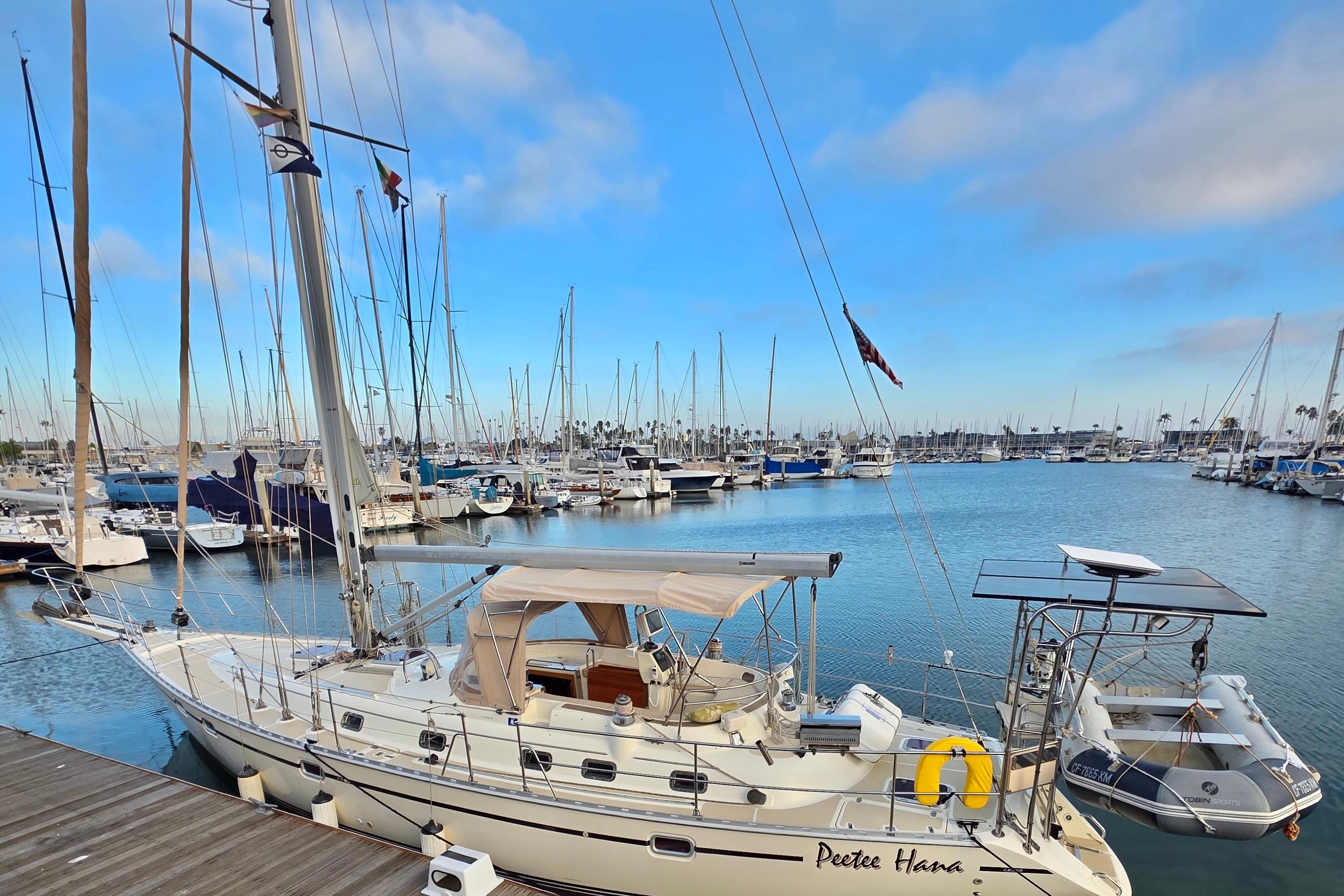2008 Caliber 47 LRC yacht for sale in 