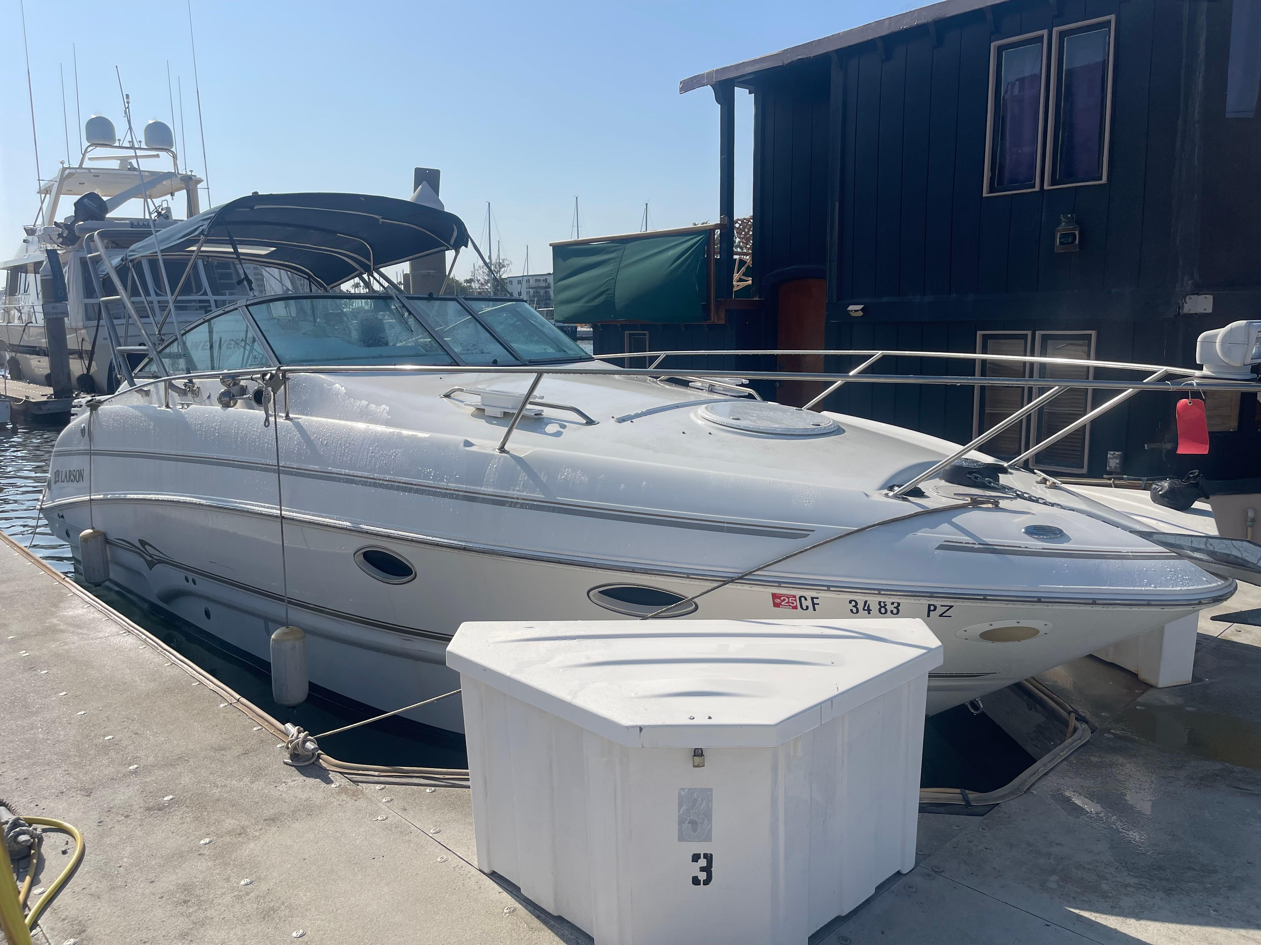 2003 Larson 270 yacht for sale in 