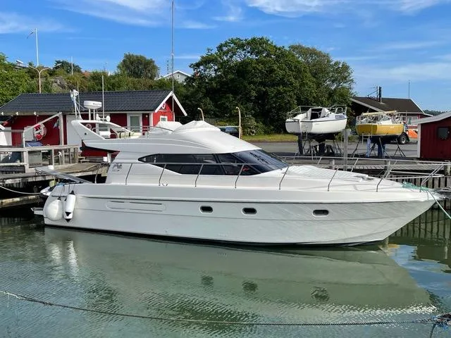 1993 Azimut 40 yacht for sale in 